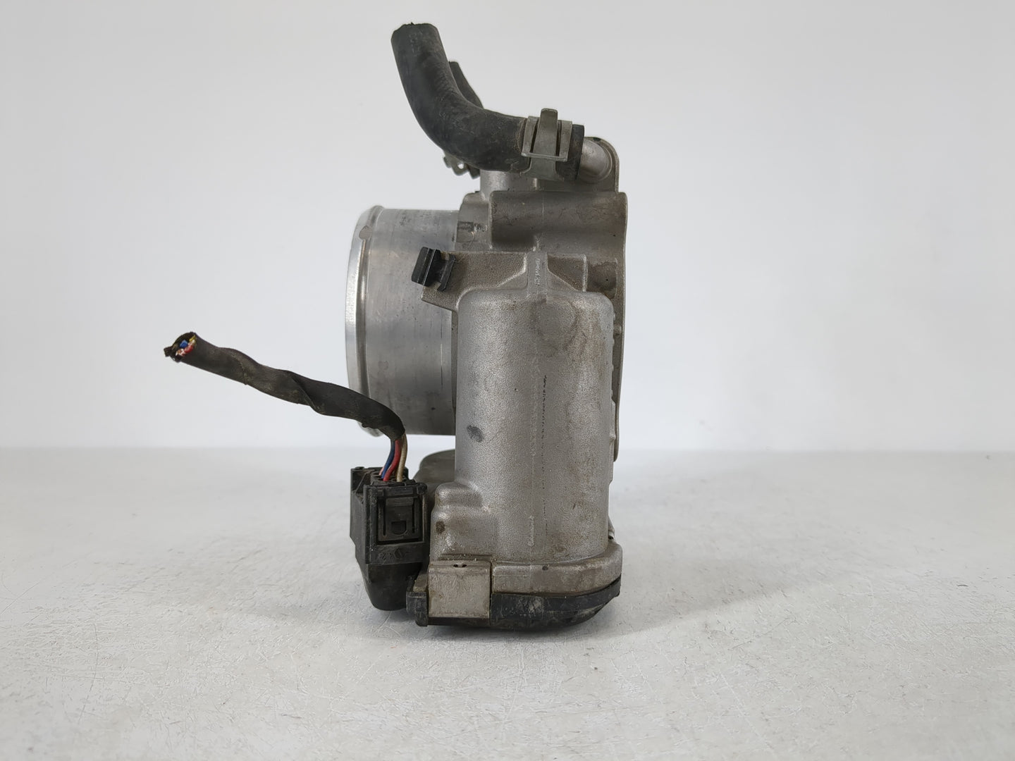 2016-2020 Kia Optima Throttle Body P/N:35100-2G600 Fits Fits 2015 2016 2017 2018 2019 2020 2021 OEM Used Auto Parts - Oemuse