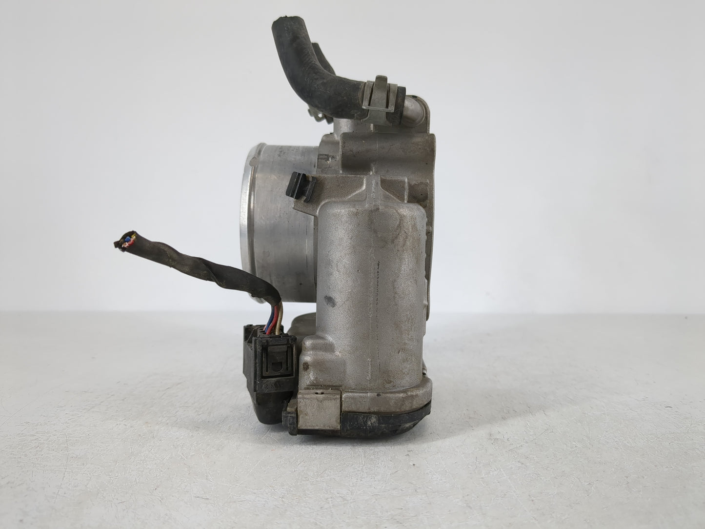 2016-2020 Kia Optima Throttle Body P/N:35100-2G600 Fits Fits 2015 2016 2017 2018 2019 2020 2021 OEM Used Auto Parts - Oemuse