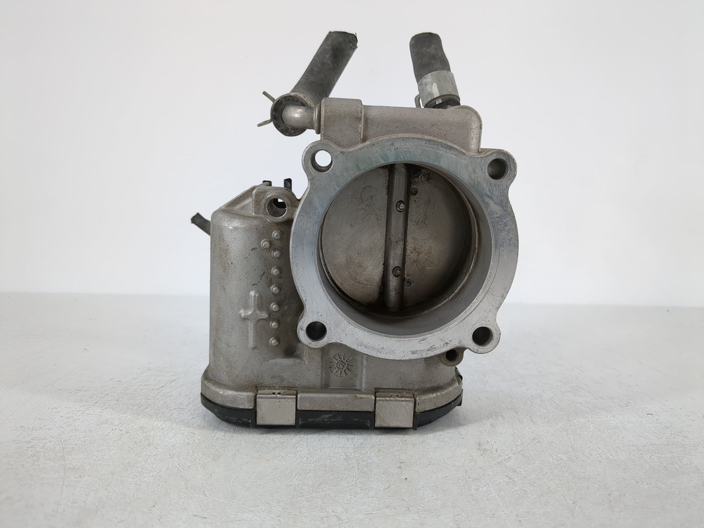 2016-2020 Kia Optima Throttle Body P/N:35100-2G600 Fits Fits 2015 2016 2017 2018 2019 2020 2021 OEM Used Auto Parts - Oemuse
