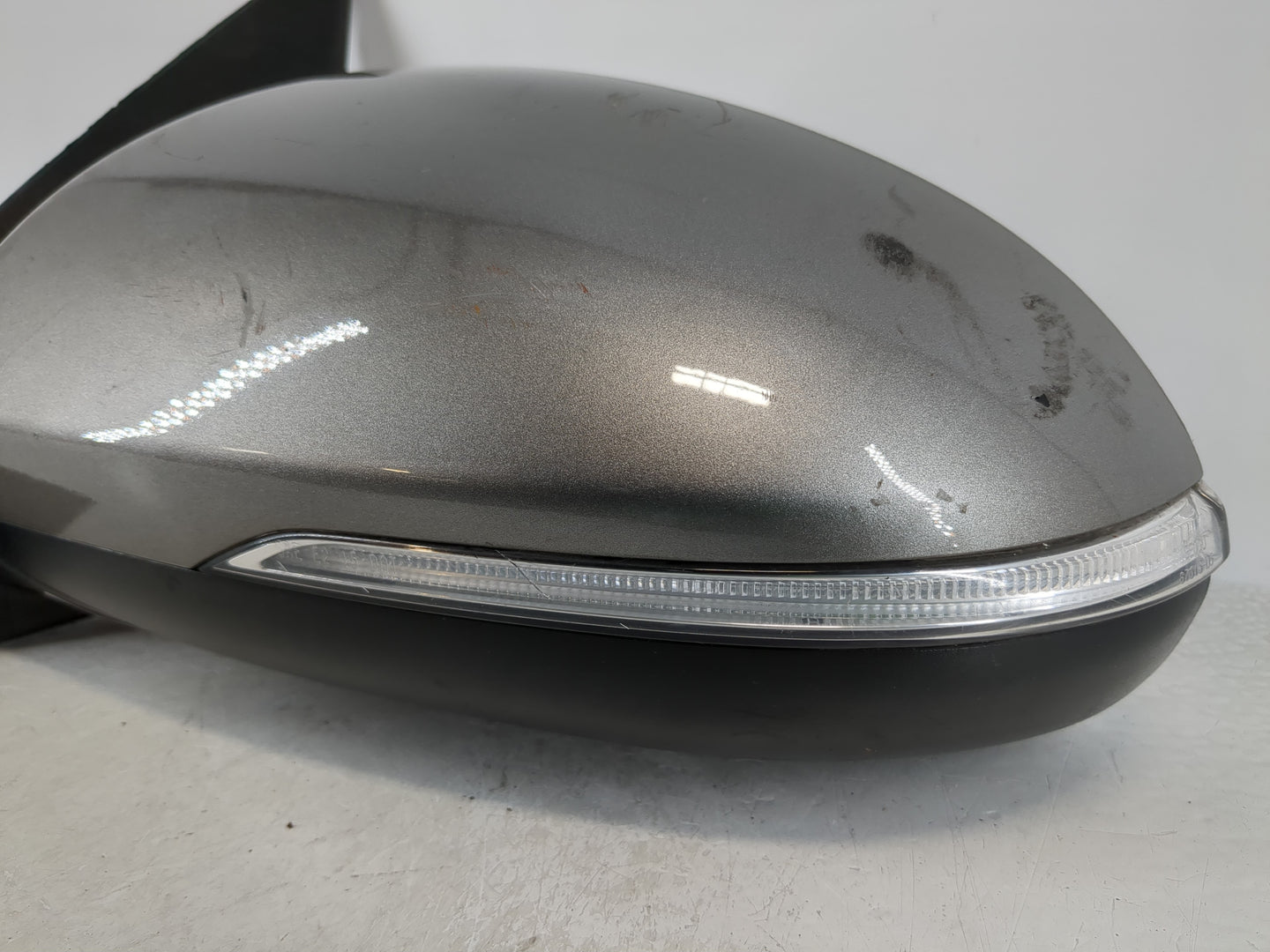 2016-2018 Kia Optima Driver Side View Mirror - Left Door Mirror OEM Used - Oemusedautoparts1.com