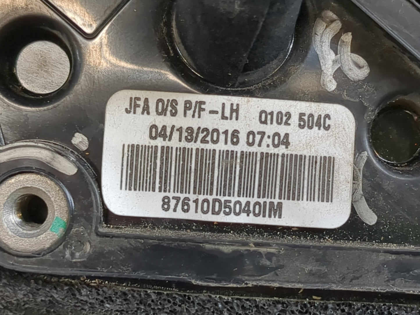 2016-2018 Kia Optima Driver Side View Mirror - Left Door Mirror OEM Used - Oemusedautoparts1.com