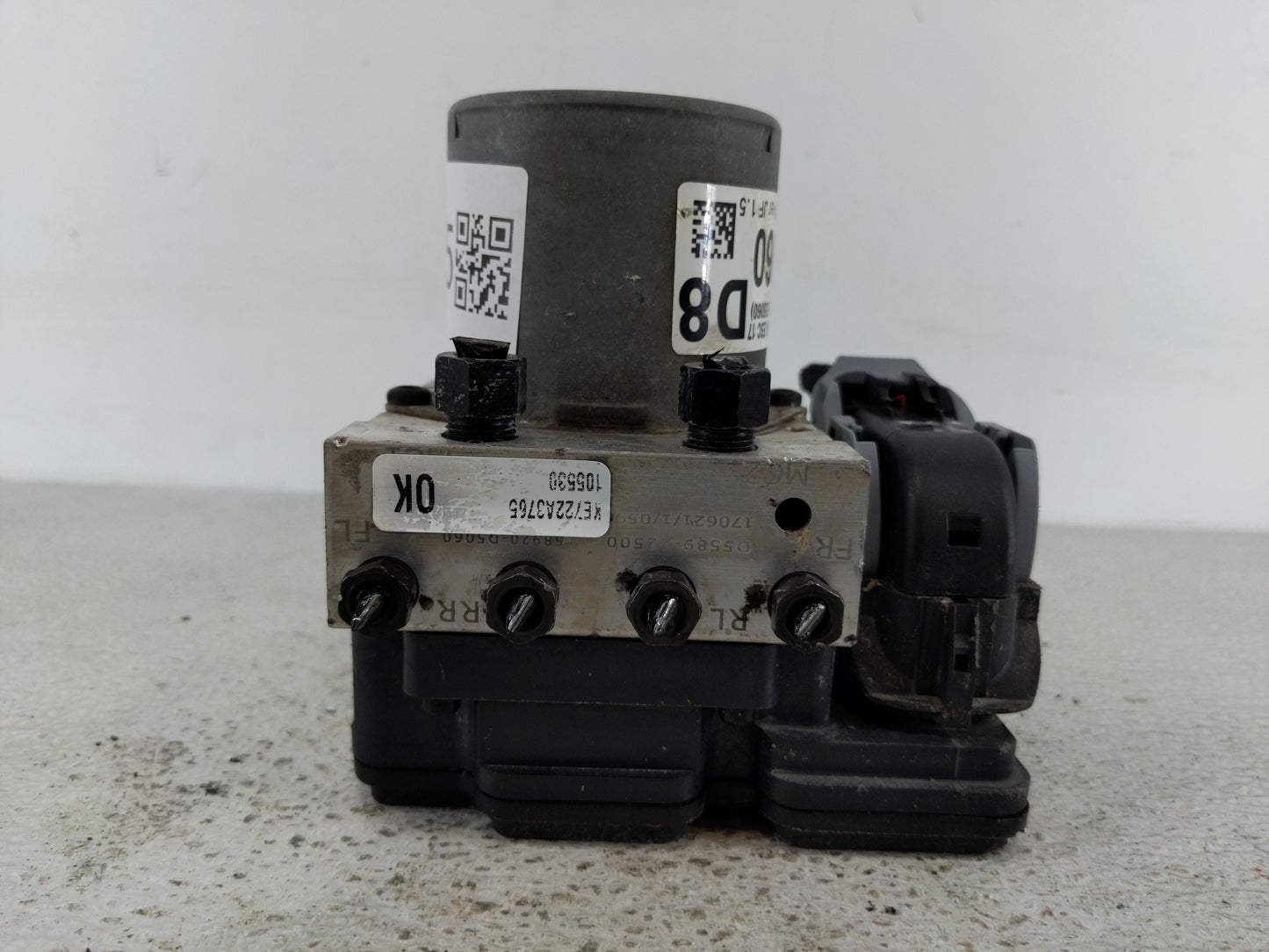 2016 Kia Optima ABS Pump Control Module Replacement P/N:58900-D5060 Fits OEM Used Auto Parts - Oemusedautoparts1.com