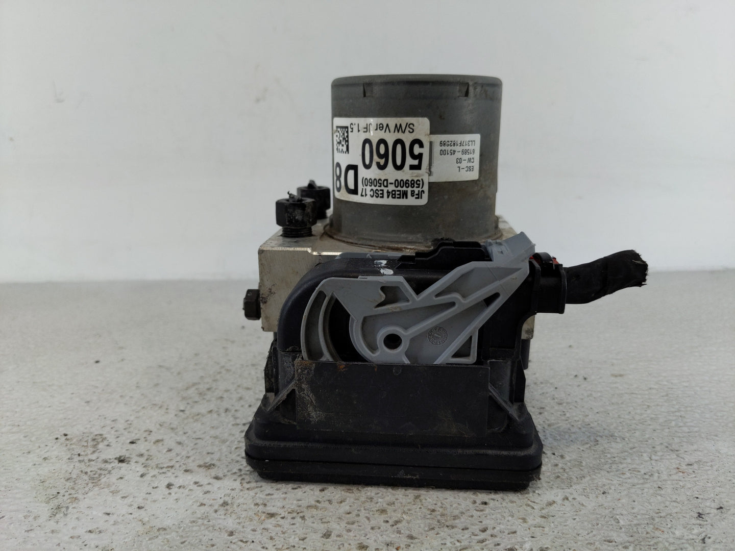 2016 Kia Optima ABS Pump Control Module Replacement P/N:58900-D5060 Fits OEM Used Auto Parts - Oemusedautoparts1.com