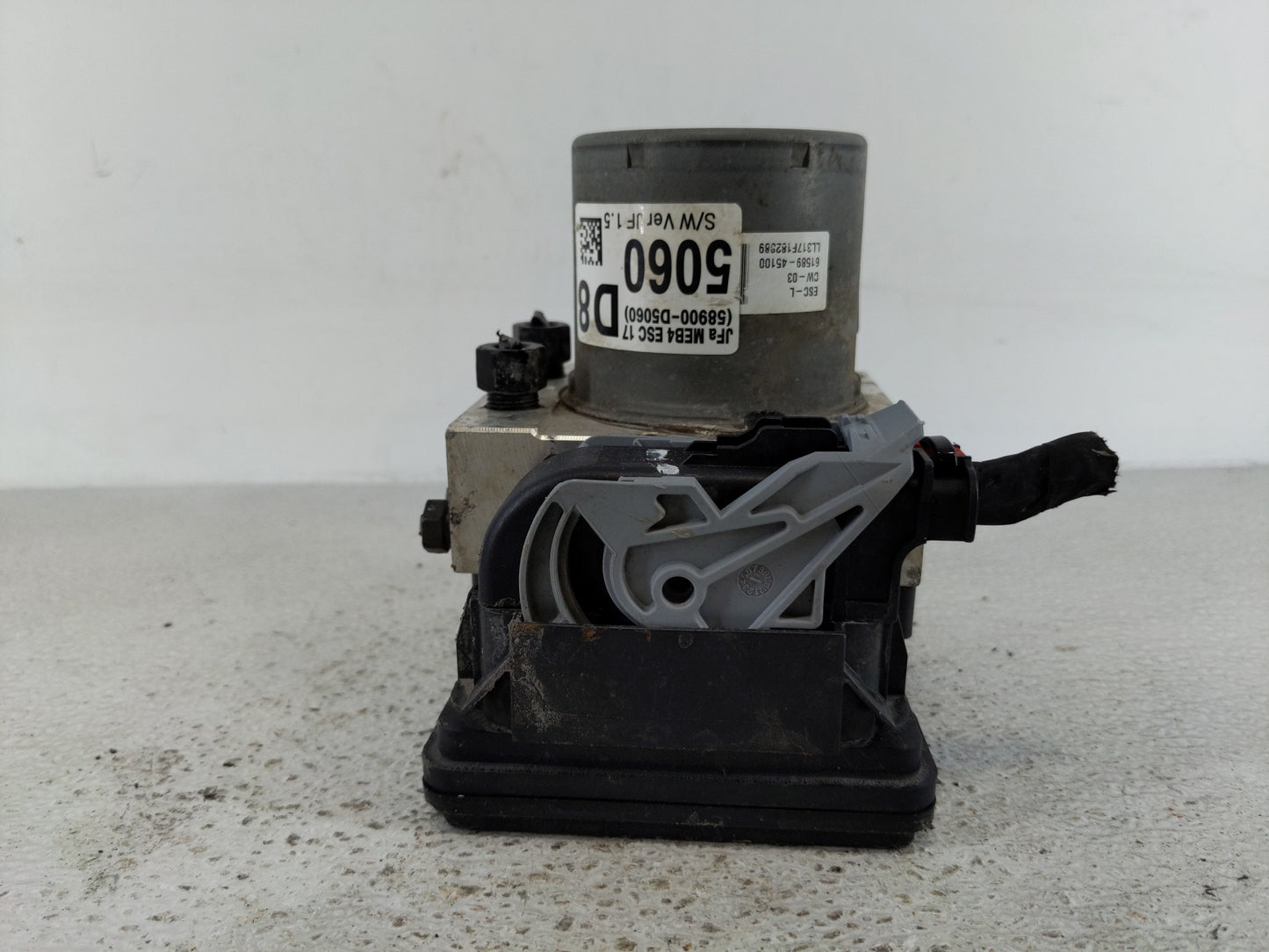 2016 Kia Optima ABS Pump Control Module Replacement P/N:58900-D5060 Fits OEM Used Auto Parts - Oemusedautoparts1.com