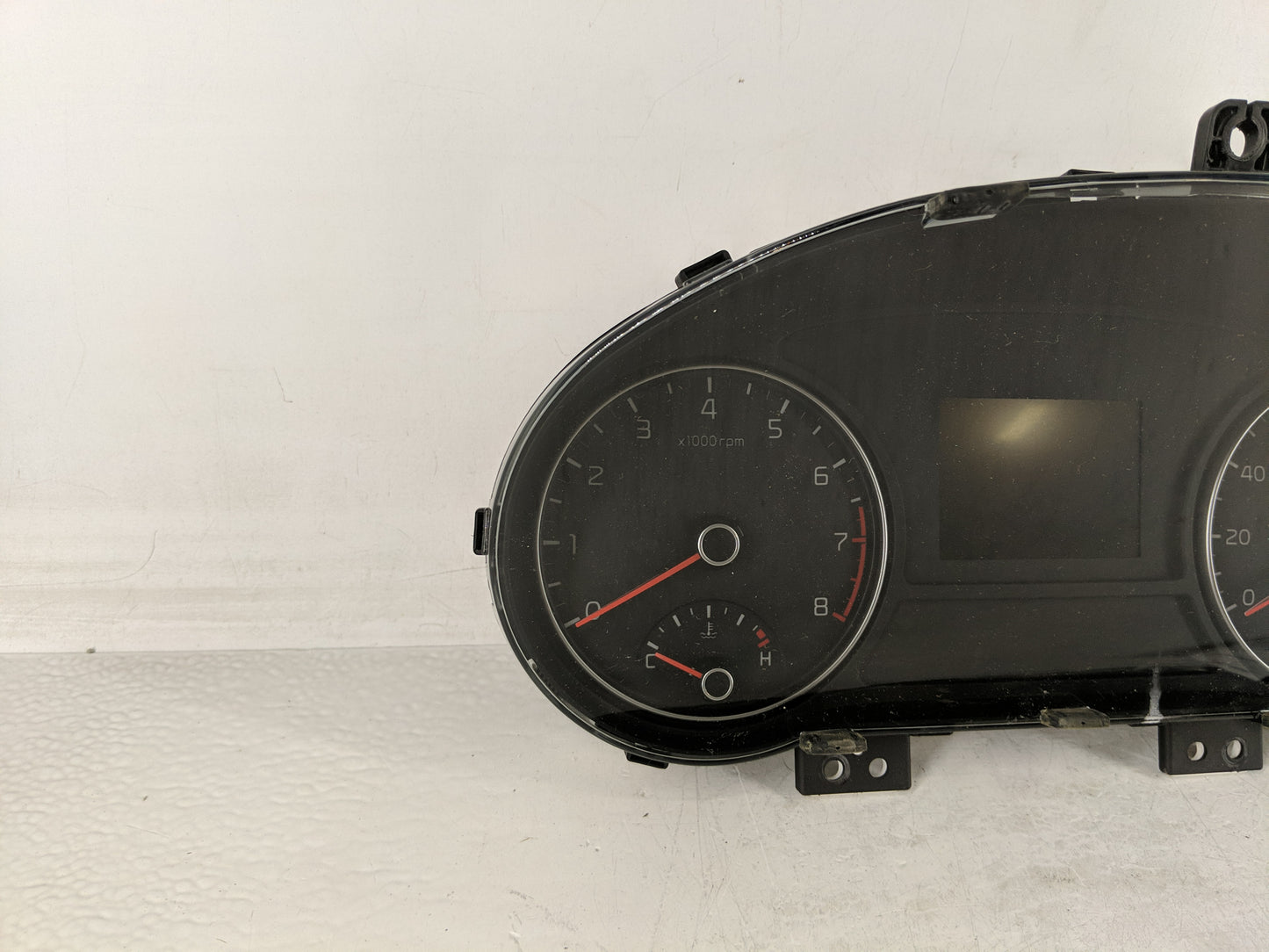 2016-2018 Kia Optima Instrument Cluster Speedometer Gauges P/N:94001-D5000 Fits Fits 2016 2017 2018 OEM Used Auto Parts - Oe