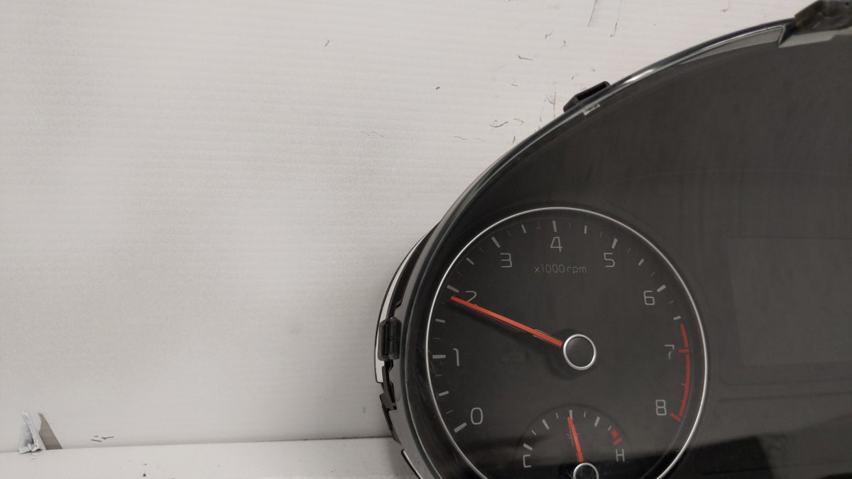 2016-2018 Kia Optima Instrument Cluster Speedometer Gauges P/N:94001-D5000 94001-D5500 Miles:52K Fits Fits 2016 2017 2018 OE