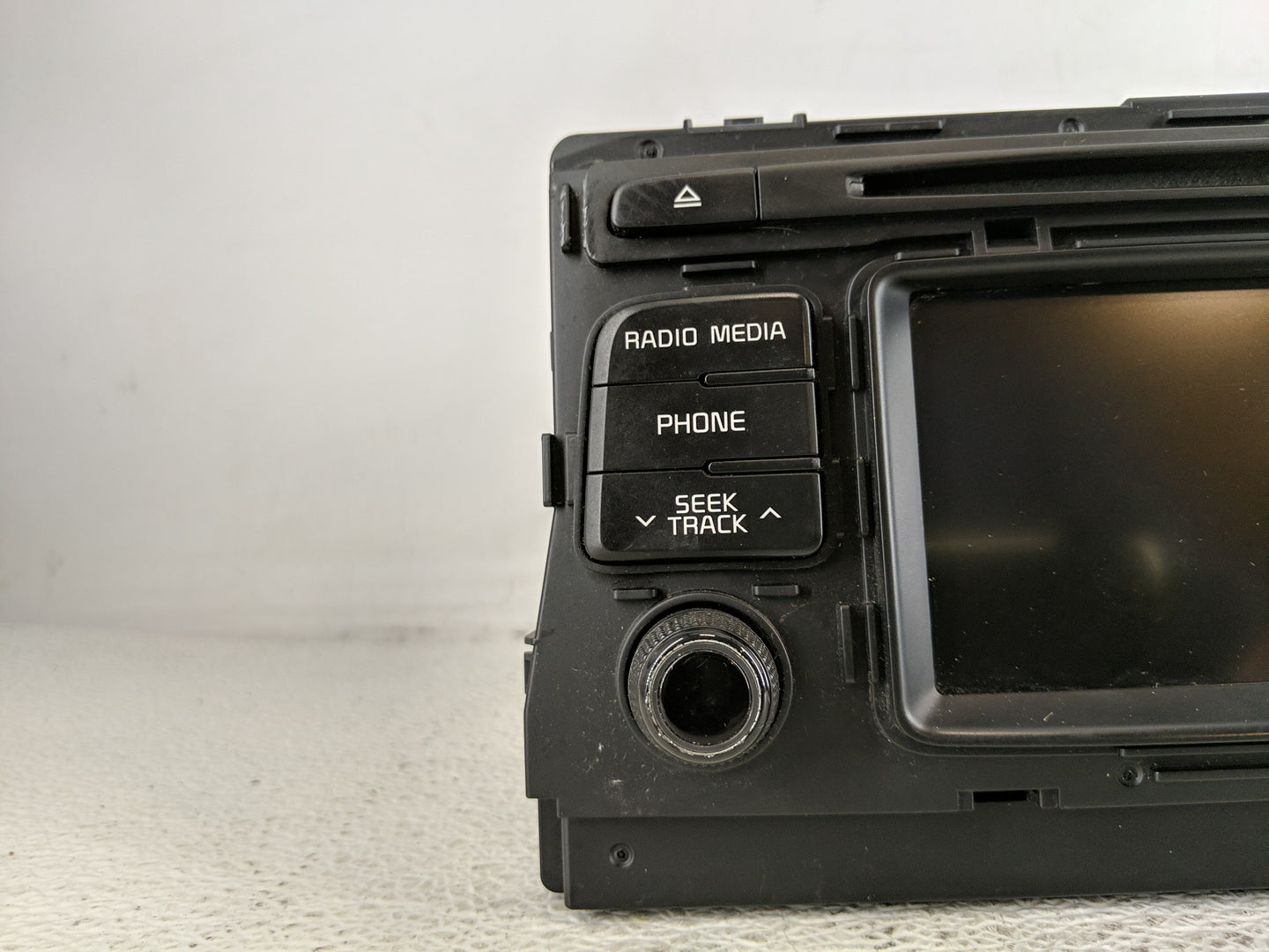 2016-2018 Kia Optima Radio AM FM Cd Player Receiver Replacement P/N:96180-D5100WK Fits Fits 2016 2017 2018 OEM Used Auto Par