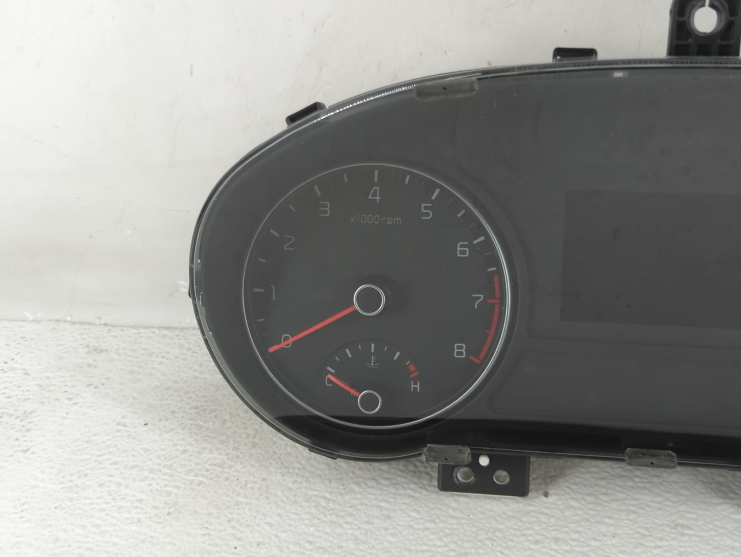 2016-2018 Kia Optima Instrument Cluster Speedometer Gauges P/N:94001-D5000 Fits Fits 2016 2017 2018 OEM Used Auto Parts - Oe
