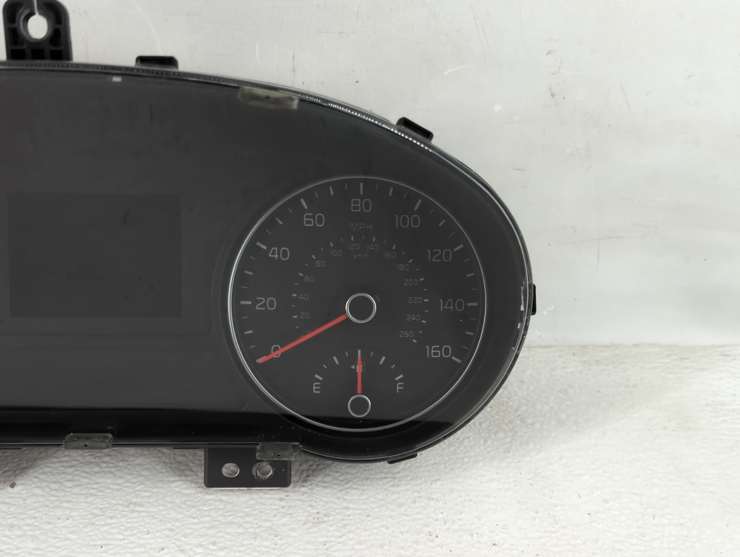 2016-2018 Kia Optima Instrument Cluster Speedometer Gauges P/N:94001-D5000 Fits Fits 2016 2017 2018 OEM Used Auto Parts - Oe