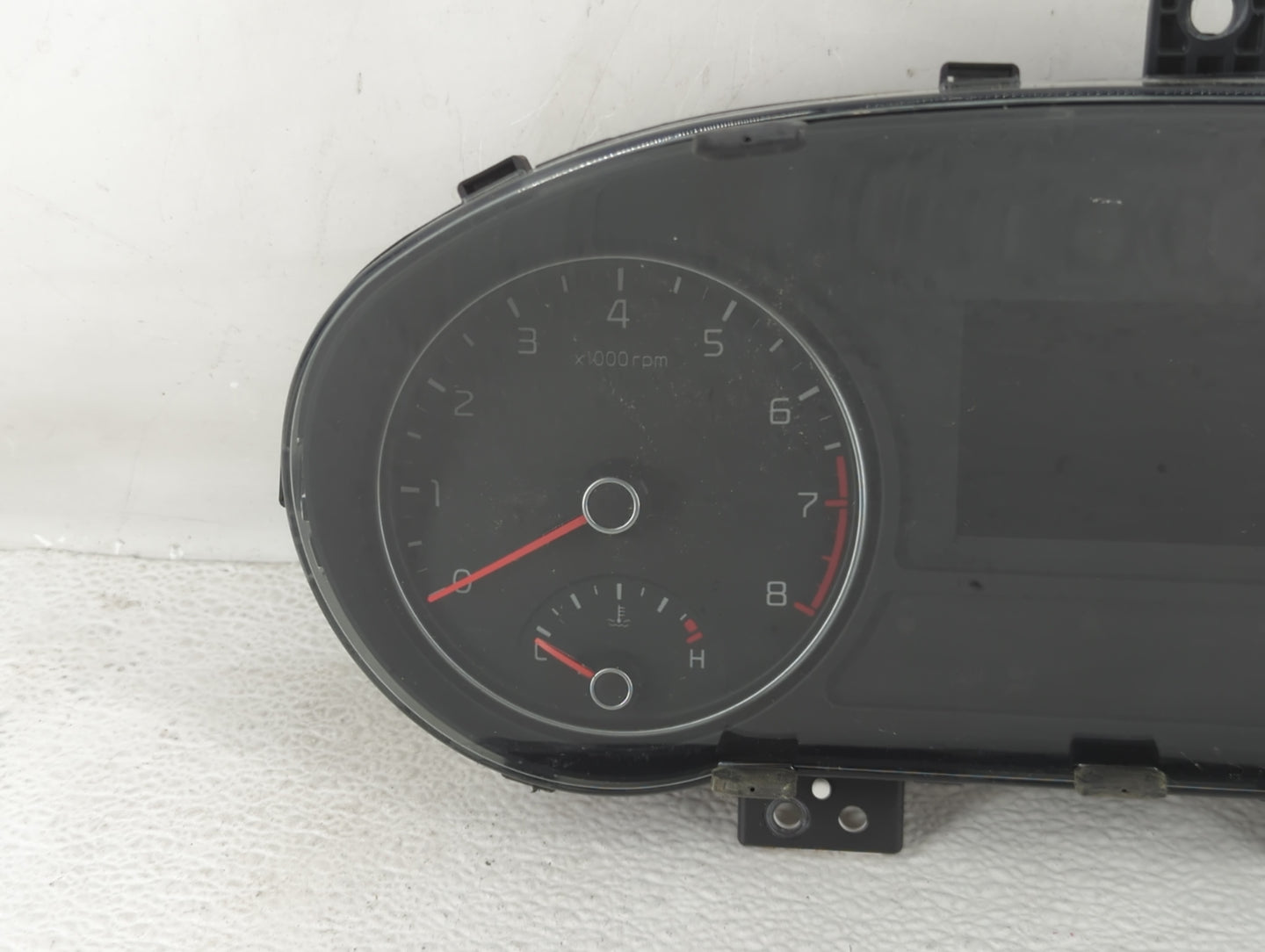 2016-2018 Kia Optima Instrument Cluster Speedometer Gauges P/N:94001-D5000 Fits Fits 2016 2017 2018 OEM Used Auto Parts - Oe