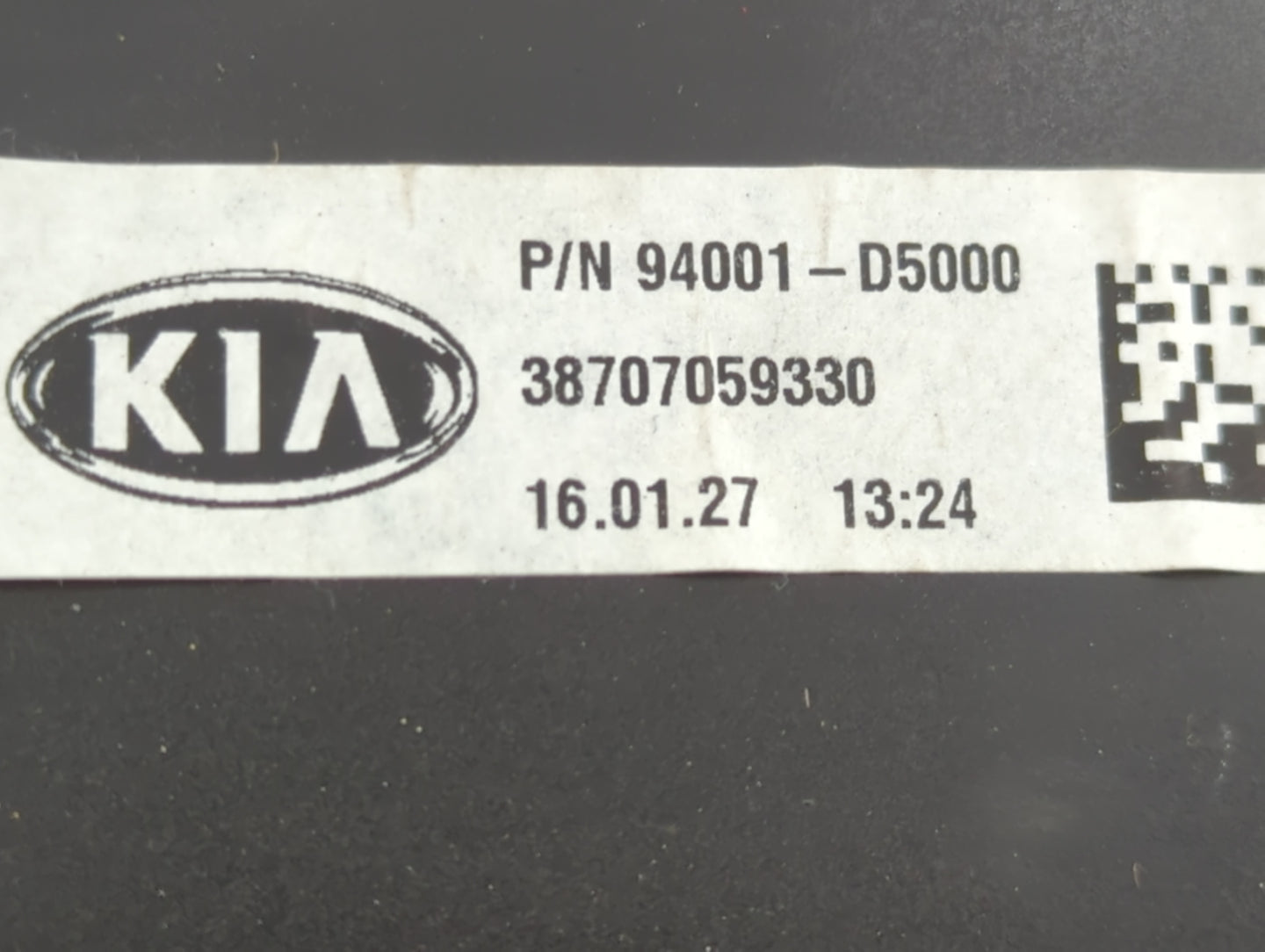 2016-2018 Kia Optima Instrument Cluster Speedometer Gauges P/N:94001-D5000 Fits Fits 2016 2017 2018 OEM Used Auto Parts - Oe