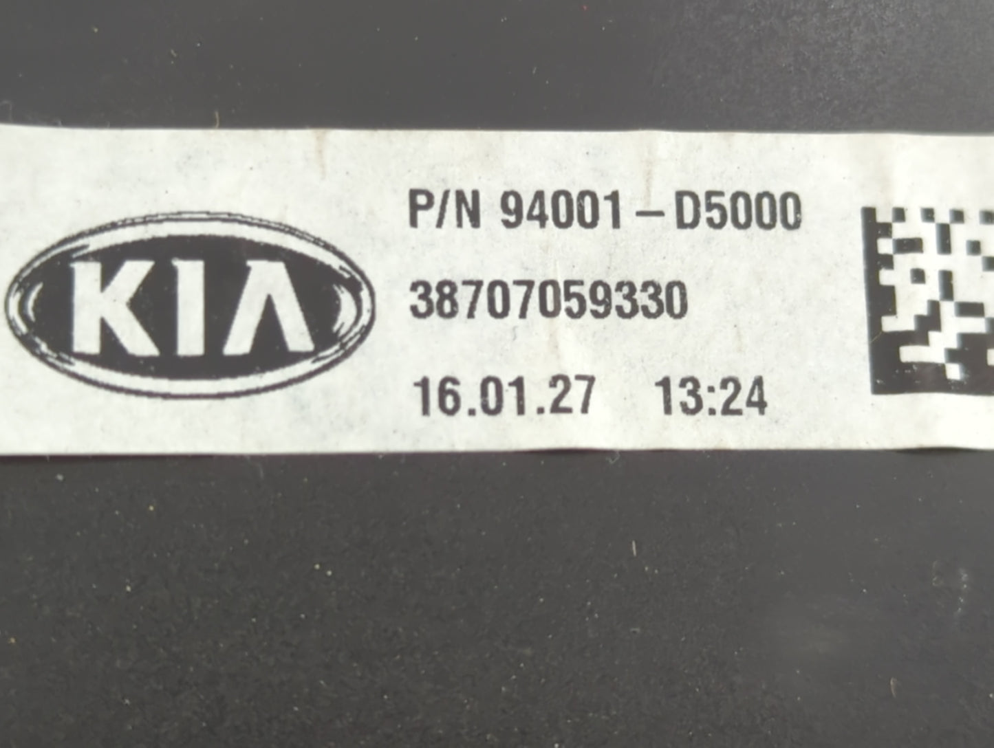 2016-2018 Kia Optima Instrument Cluster Speedometer Gauges P/N:94001-D5000 Fits Fits 2016 2017 2018 OEM Used Auto Parts - Oe