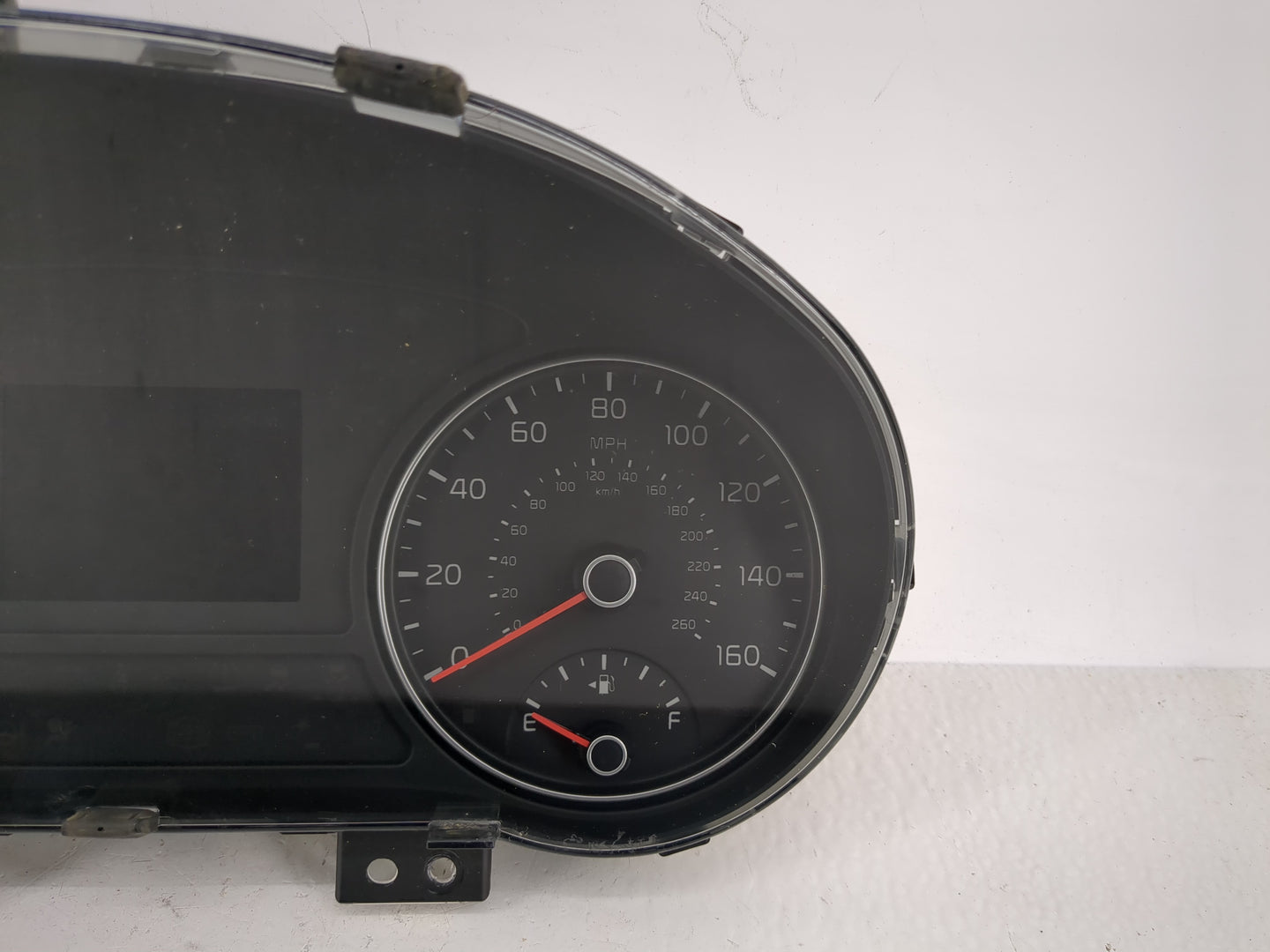 2016-2018 Kia Optima Instrument Cluster Speedometer Gauges P/N:94001-D5000 Fits Fits 2016 2017 2018 OEM Used Auto Parts - Oe