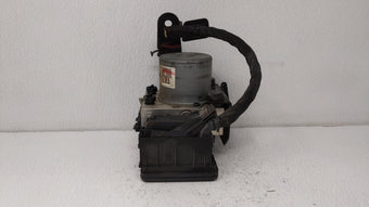 compare product 2016-2018 Kia Optima Anti-Lock Brake ABS Pump Module Actuator OEM P/N:61589-45100 58900-D5010 Fits Fits 2016 2017 2018 OEM Used Auto Parts