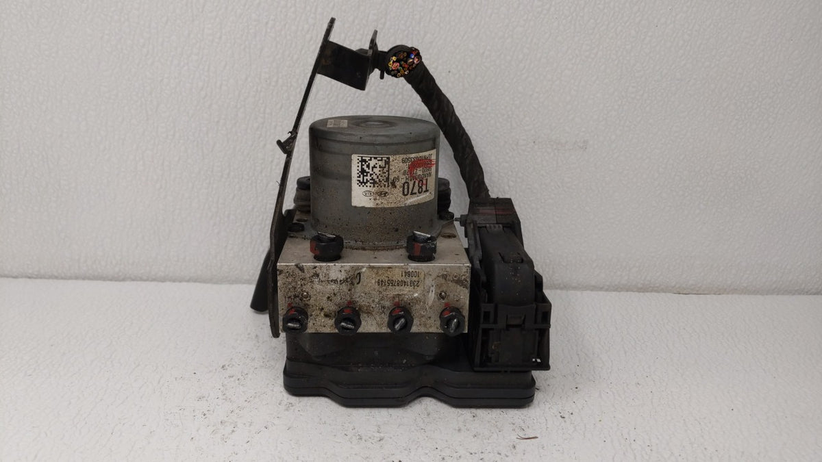 2016-2018 Kia Optima Anti-Lock Brake ABS Pump Module Actuator OEM P/N:61589-45100 58900-D5010 Fits Fits 2016 2017 2018 OEM U