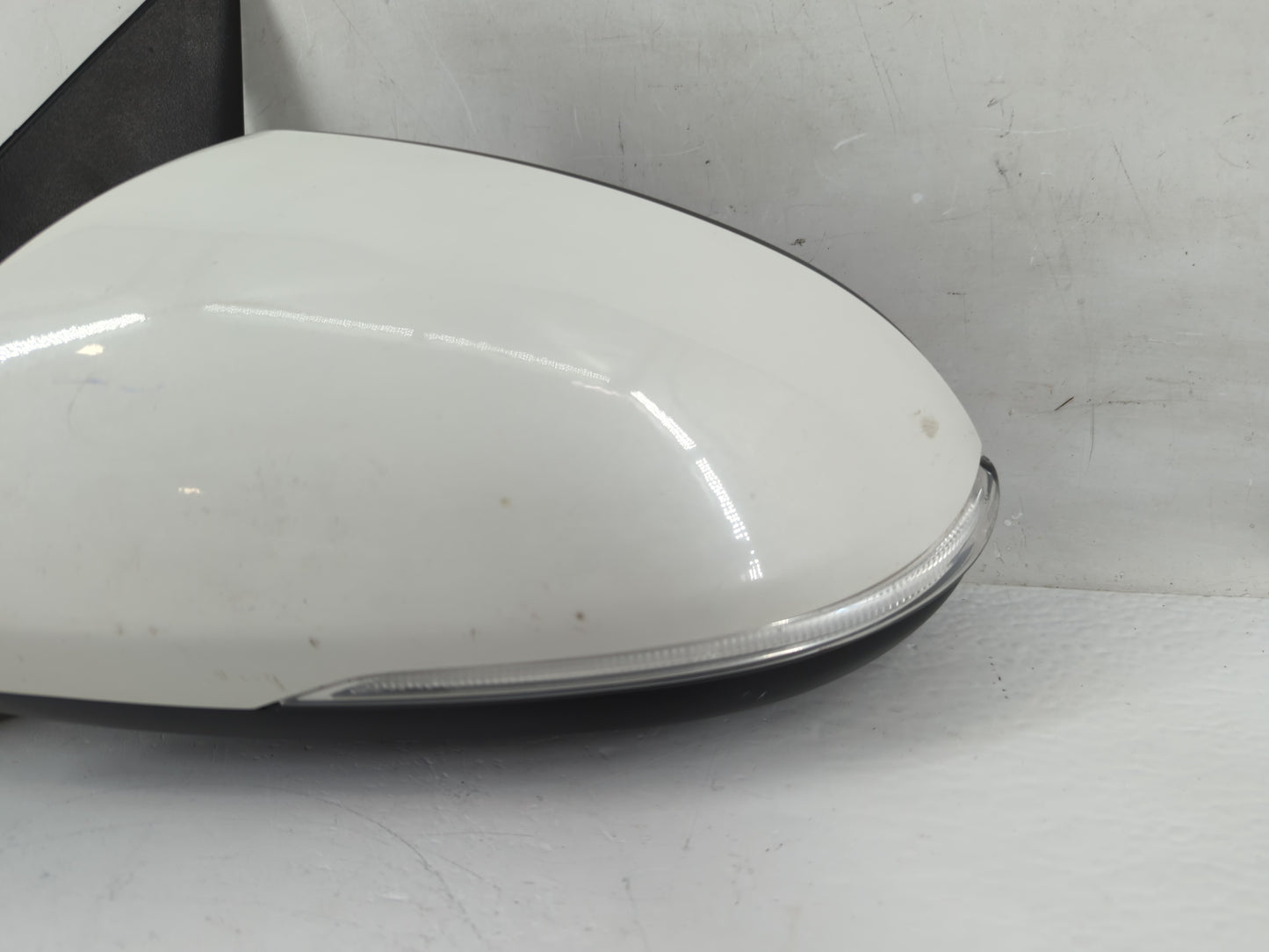 2016-2019 Kia Optima Driver Left Side View Manual Door Mirror White - Oemusedautoparts1.com