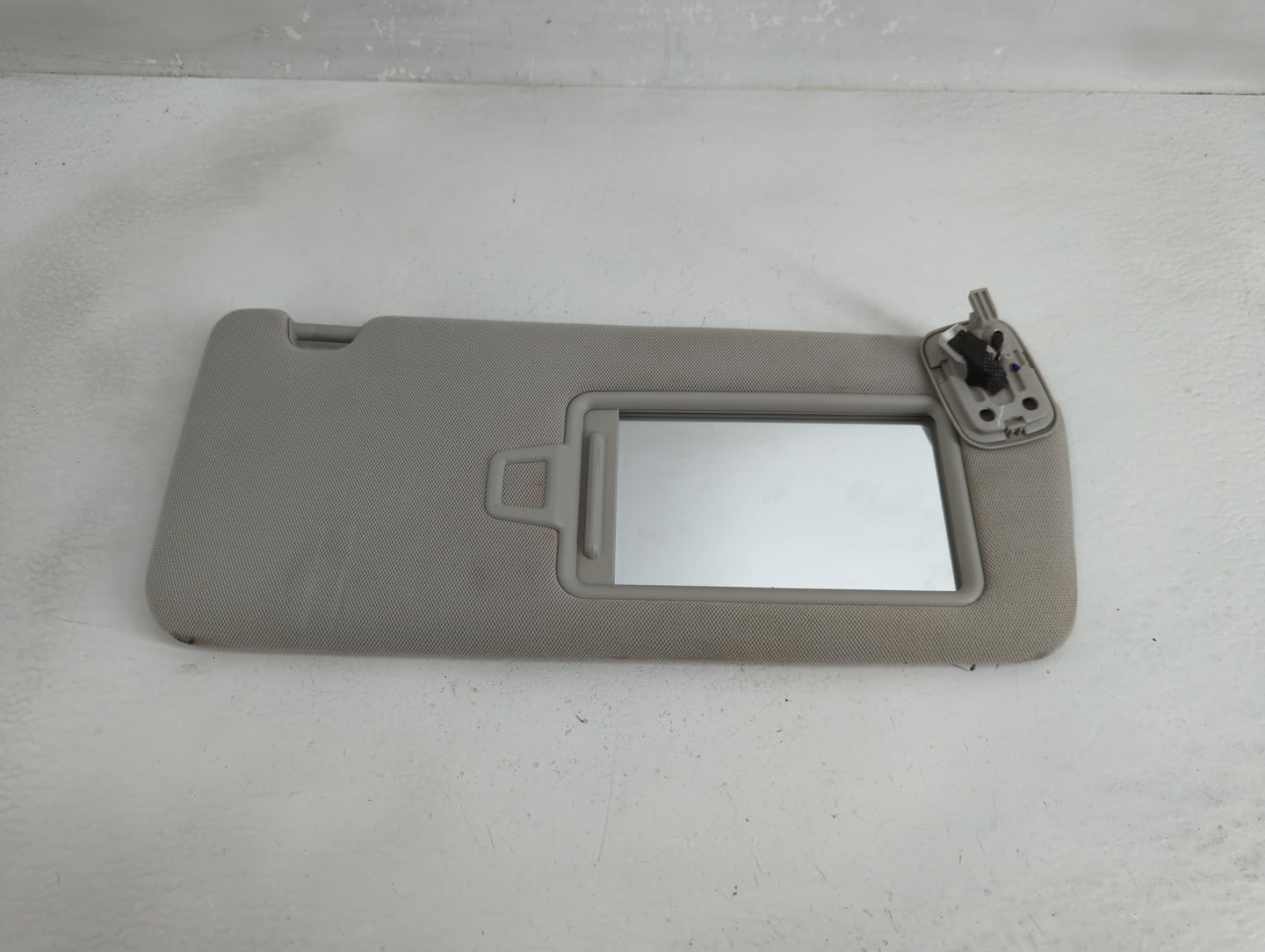 2016-2020 Kia Optima Sun Visor Shade Replacement Passenger Right Mirror Fits Fits 2016 2017 2018 2019 2020 OEM Used Auto Par