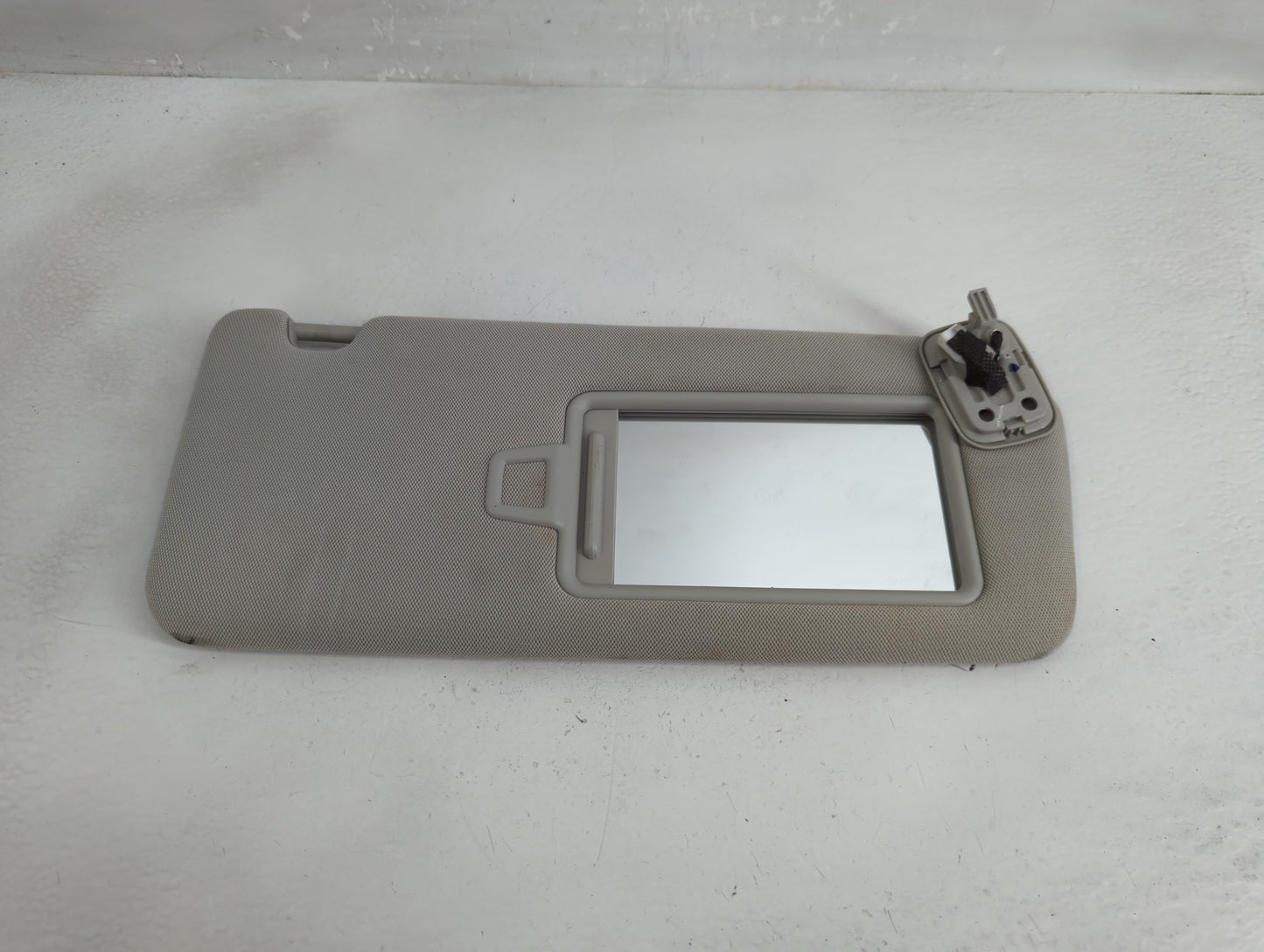 2016-2020 Kia Optima Sun Visor Shade Replacement Passenger Right Mirror Fits Fits 2016 2017 2018 2019 2020 OEM Used Auto Par