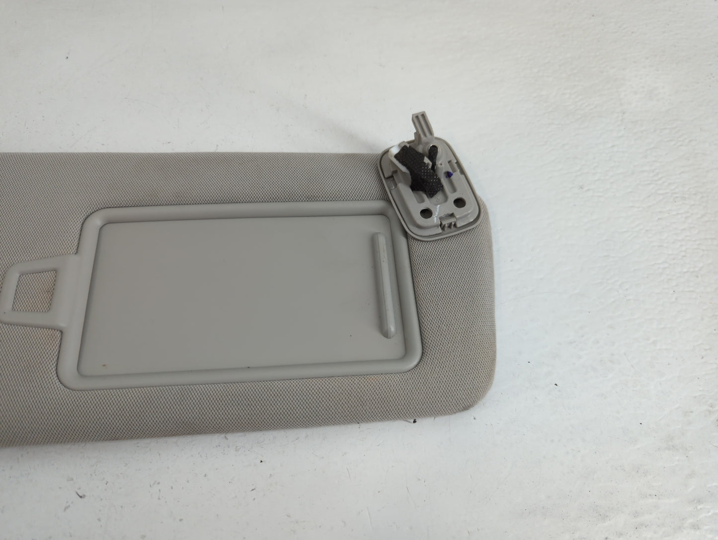 2016-2020 Kia Optima Sun Visor Shade Replacement Passenger Right Mirror Fits Fits 2016 2017 2018 2019 2020 OEM Used Auto Par