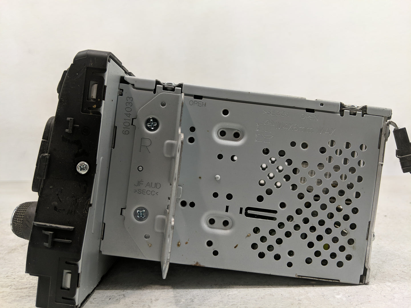 2016-2018 Kia Optima Radio AM FM Cd Player Receiver Replacement P/N:96180-D5100WK Fits Fits 2016 2017 2018 OEM Used Auto Par