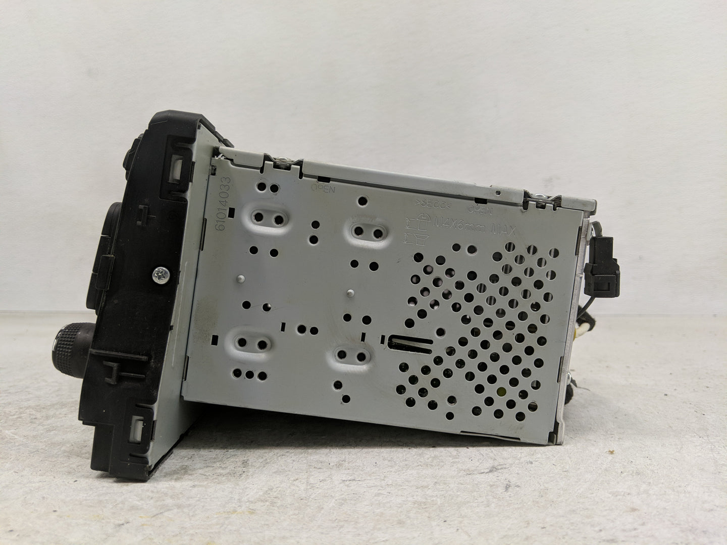 2016-2018 Kia Optima Radio AM FM Cd Player Receiver Replacement P/N:96180-D5100WK Fits Fits 2016 2017 2018 OEM Used Auto Par