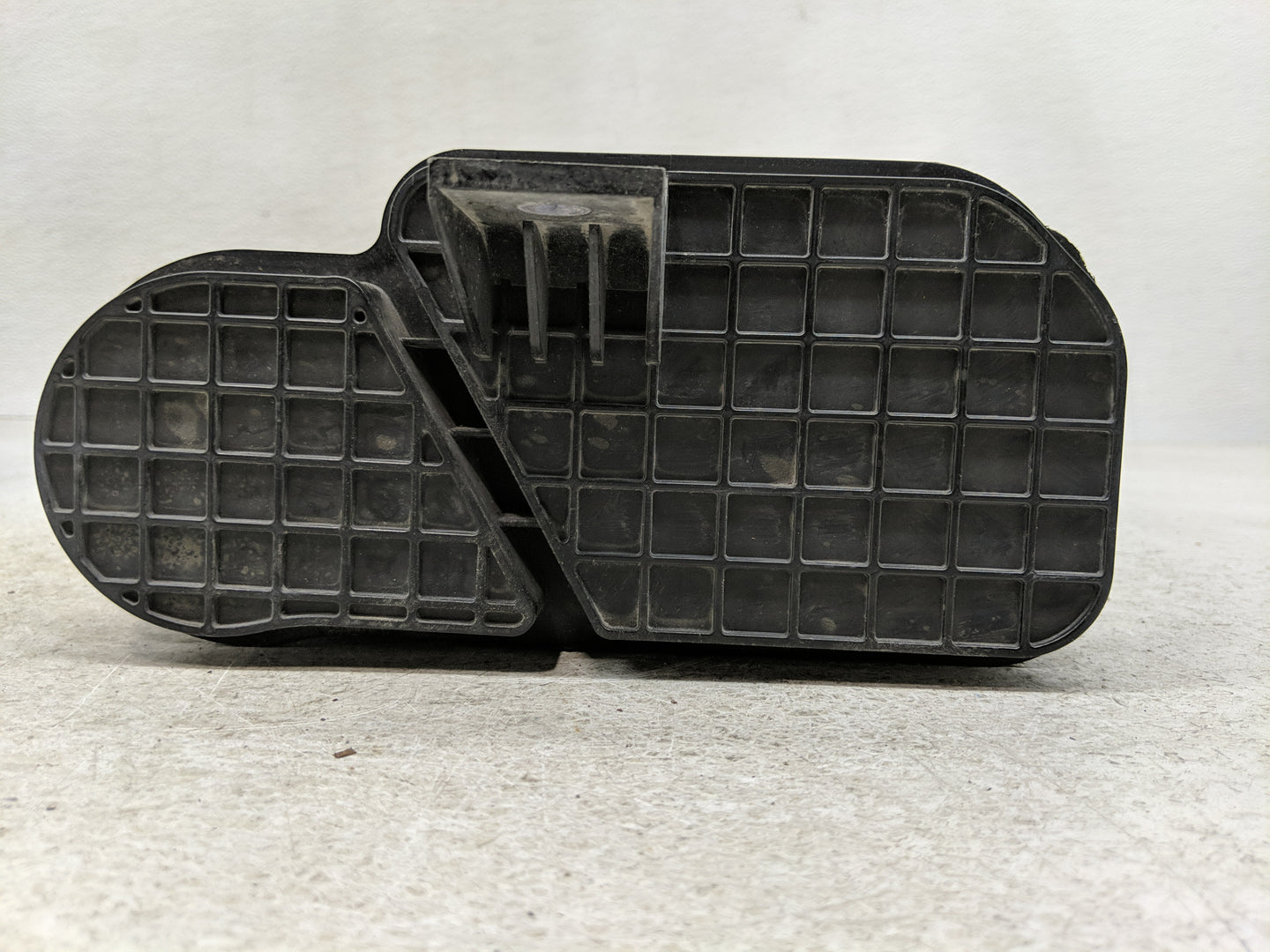2016 Kia Optima Fuel Vapor Charcoal Canister 1261217 - Oemusedautoparts1.com