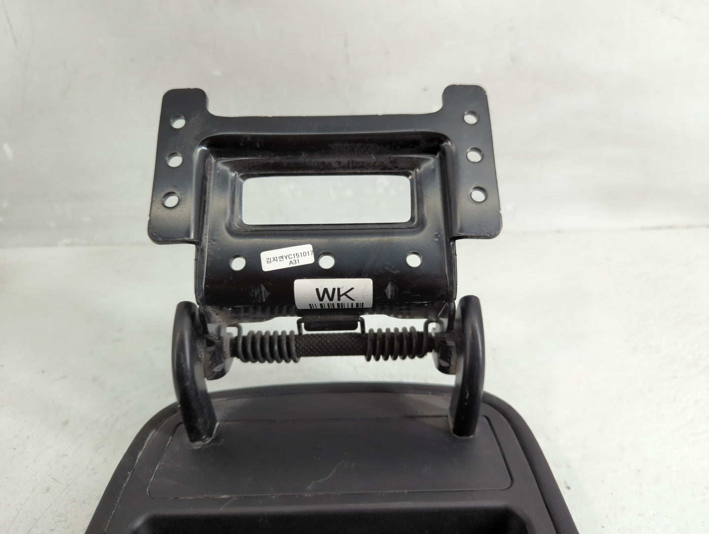 2016 Kia Optima Center Console Armrest Cover Lid Fits OEM Used Auto Parts - Oemusedautoparts1.com
