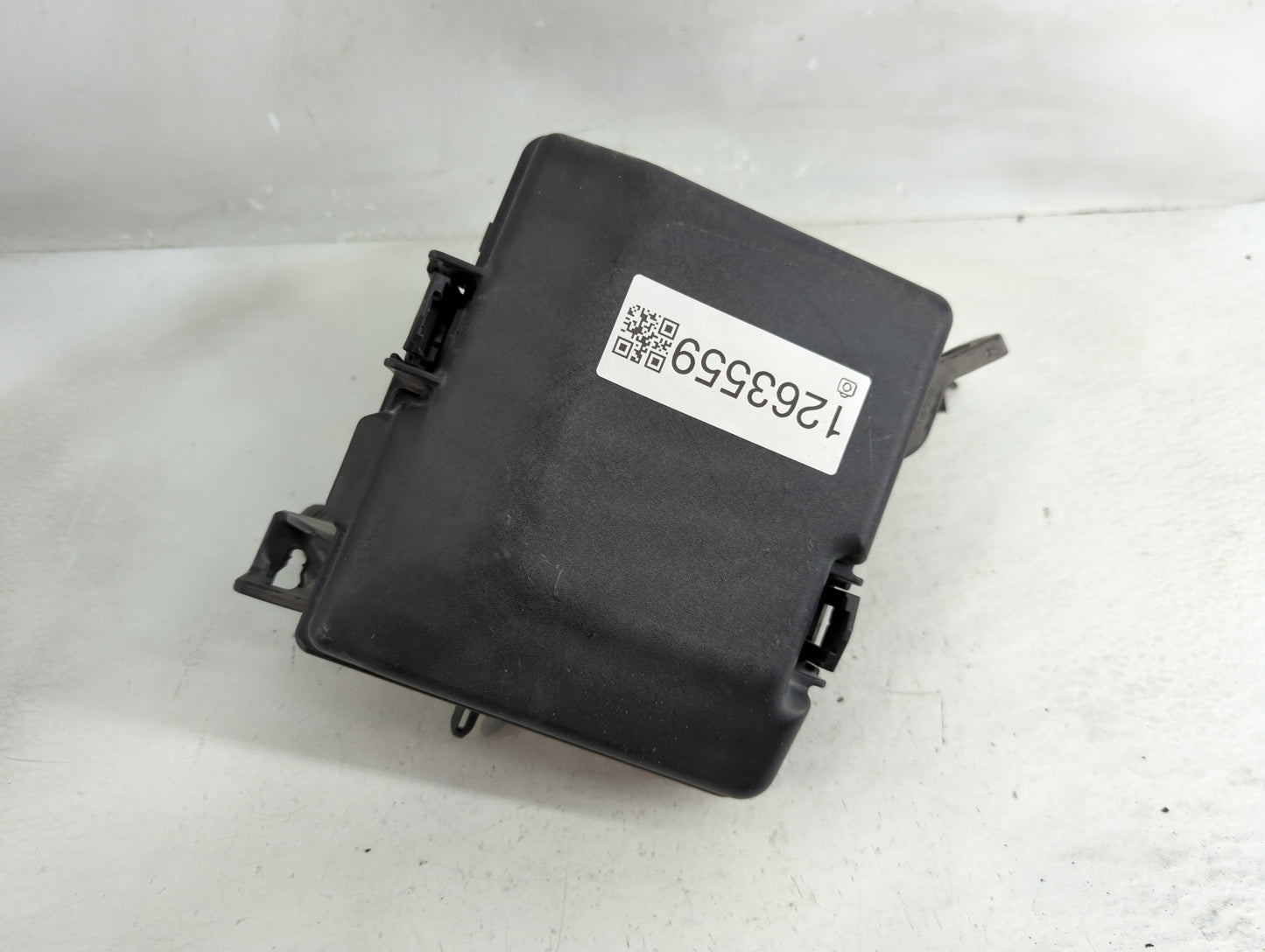 2016-2019 Kia Optima Fusebox Fuse Box Panel Relay Module P/N:91950-D5822 91202D5200JA Fits Fits 2016 2017 2018 2019 OEM Used