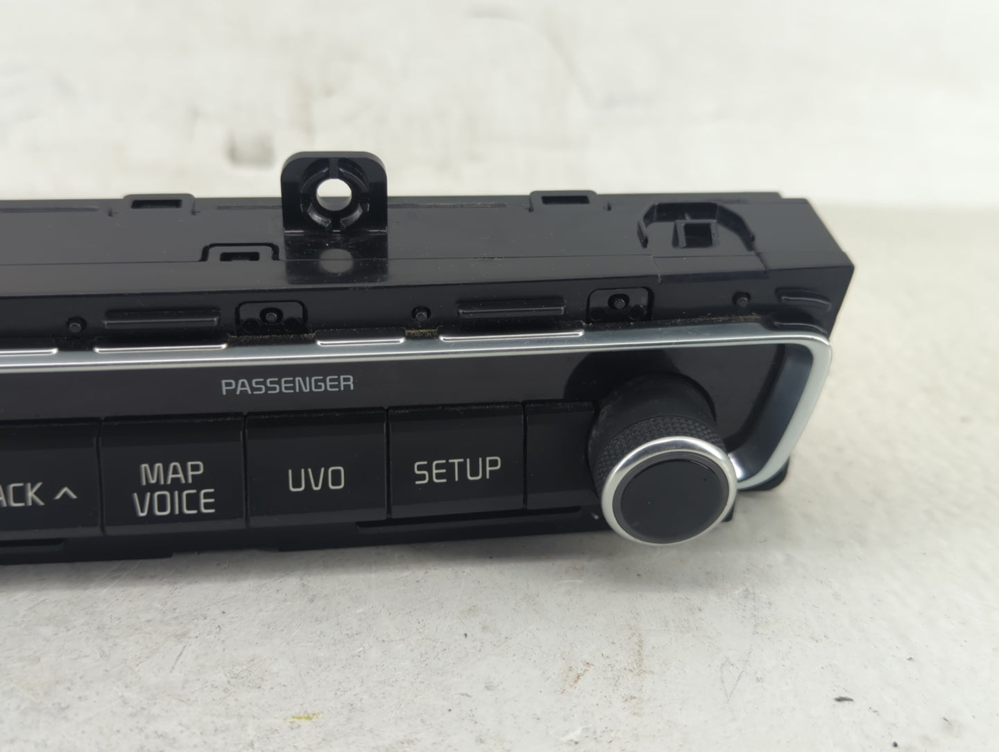 2016-2019 Kia Optima Radio AM FM Cd Player Receiver Replacement P/N:96540D5400 Fits Fits 2016 2017 2018 2019 OEM Used Auto P
