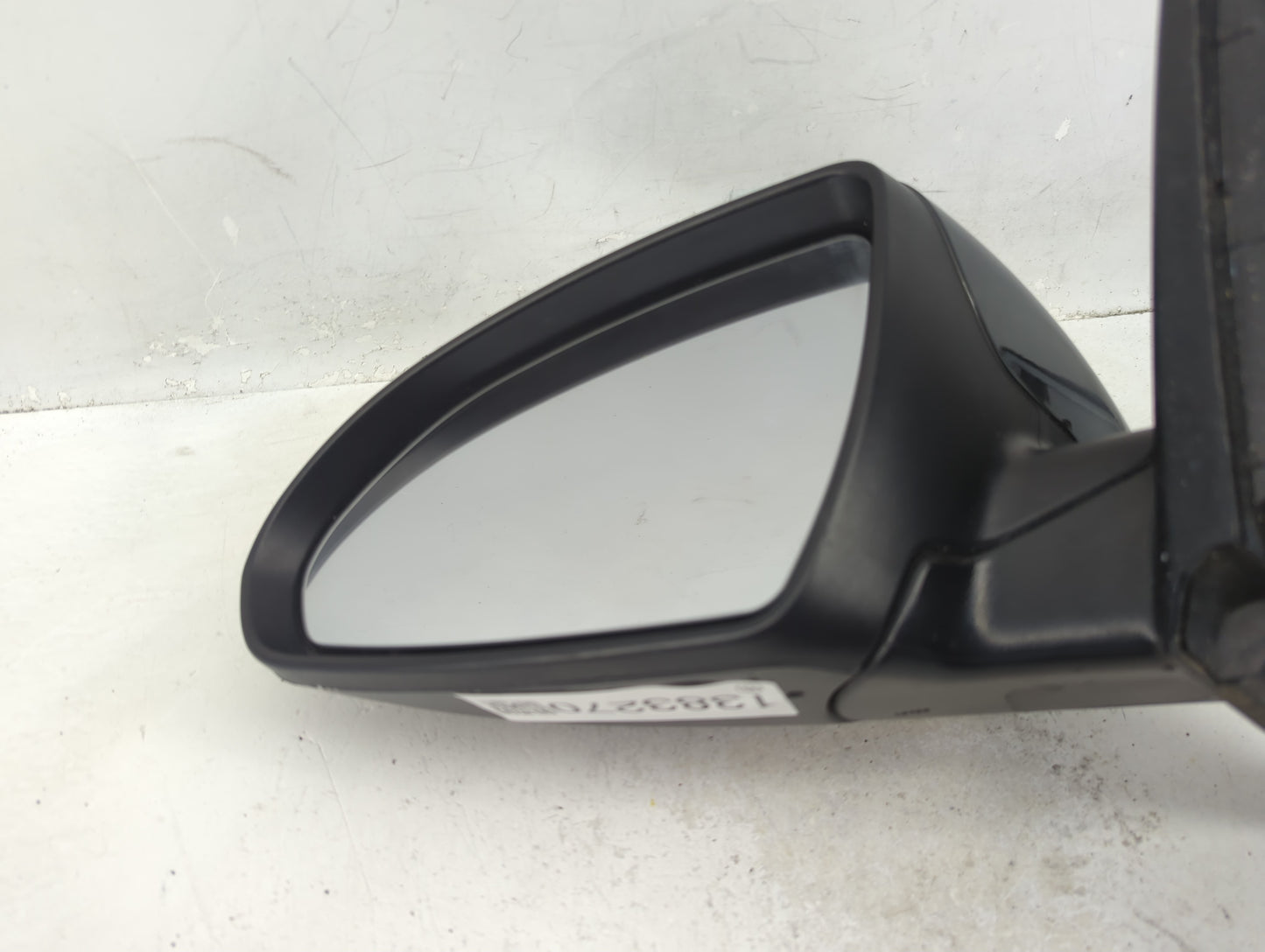 2016-2018 Kia Optima Driver Side View Mirror - Left Door Mirror OEM Used - Oemusedautoparts1.com