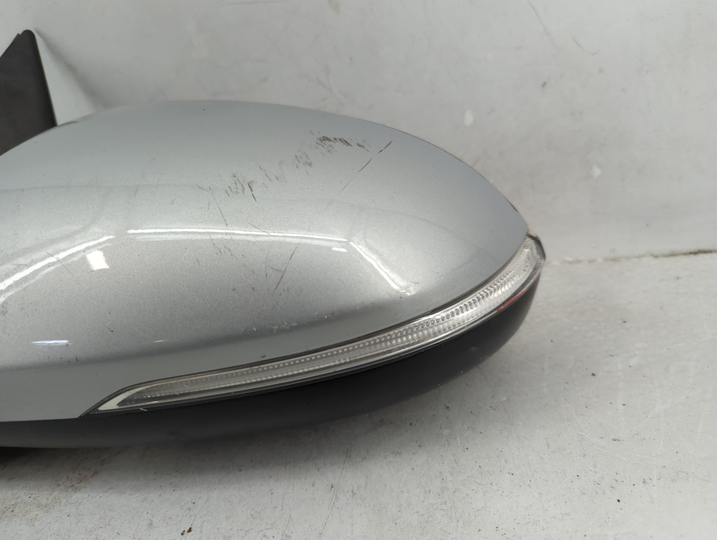 2016-2018 Kia Optima Driver Side View Mirror - Left Door Mirror OEM Used - Oemusedautoparts1.com