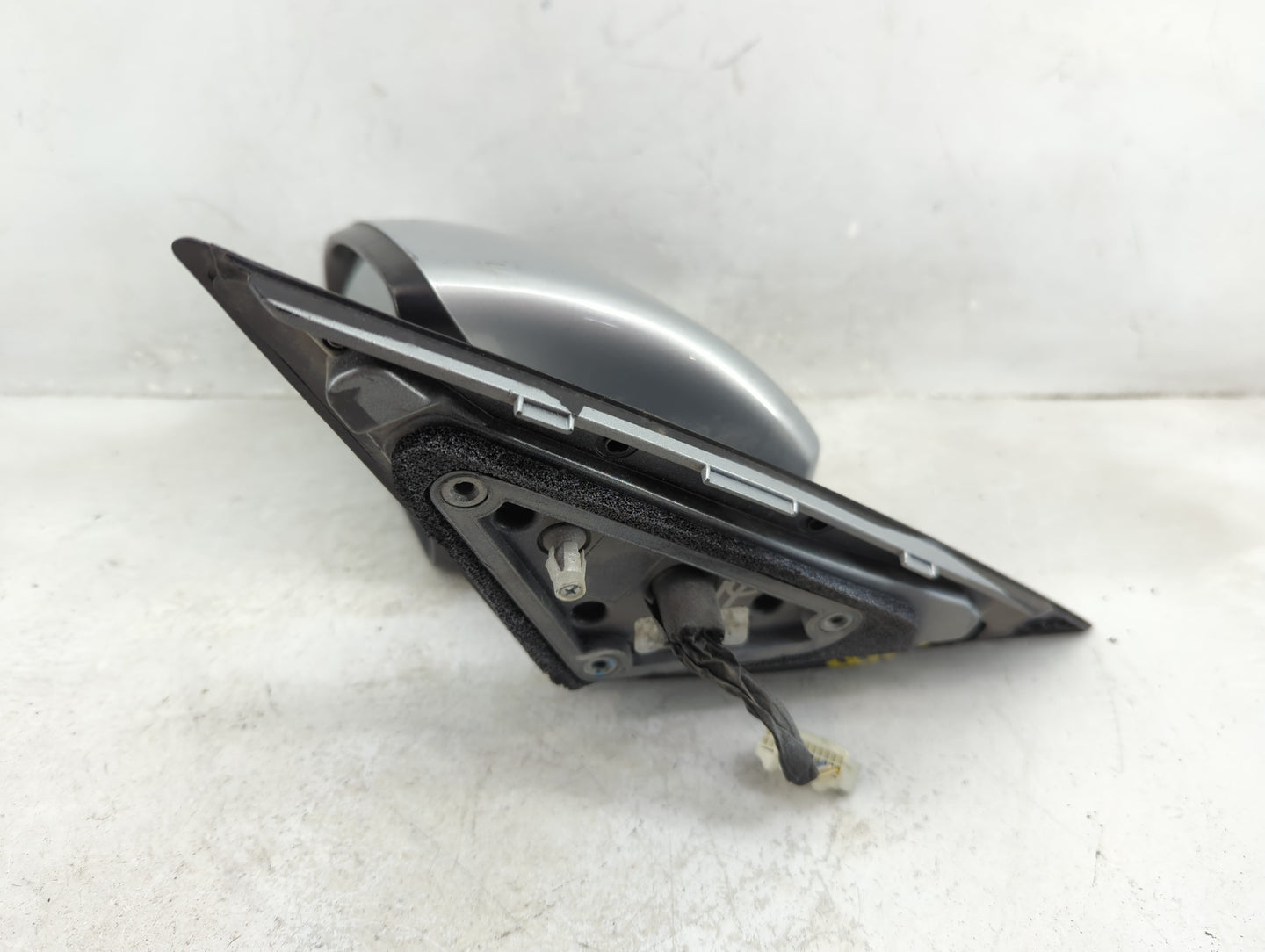 2016-2018 Kia Optima Driver Side View Mirror - Left Door Mirror OEM Used - Oemusedautoparts1.com