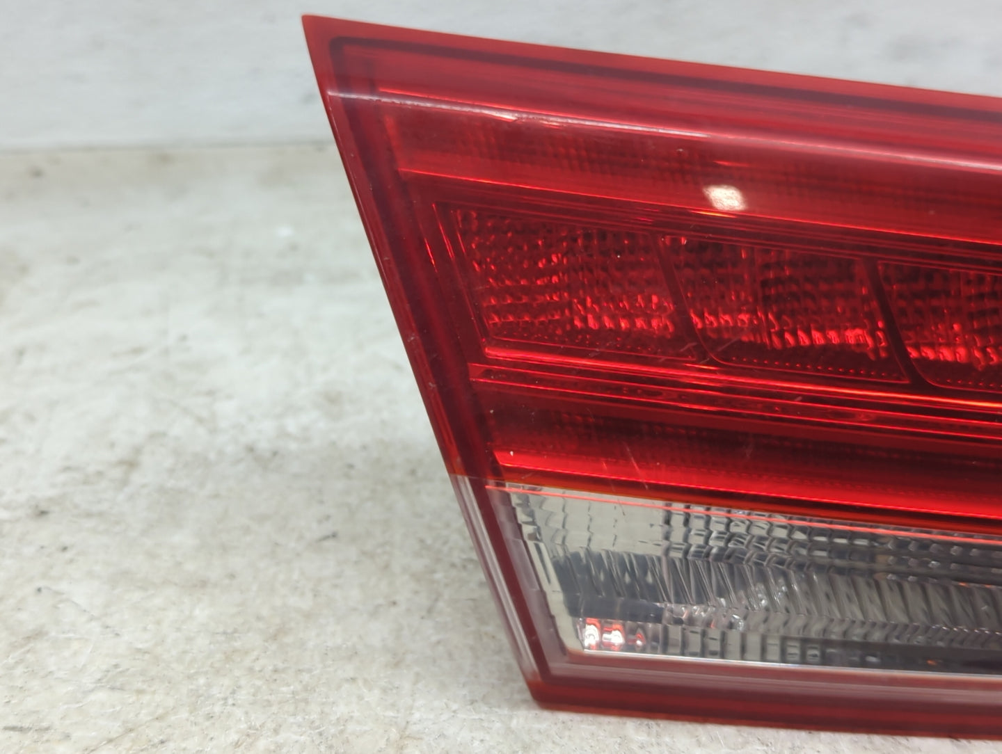 2016-2019 Kia Optima Tail Light Assembly Driver Left OEM P/N:92403-D4 Fits Fits 2016 2017 2018 2019 OEM Used Auto Parts - Oe