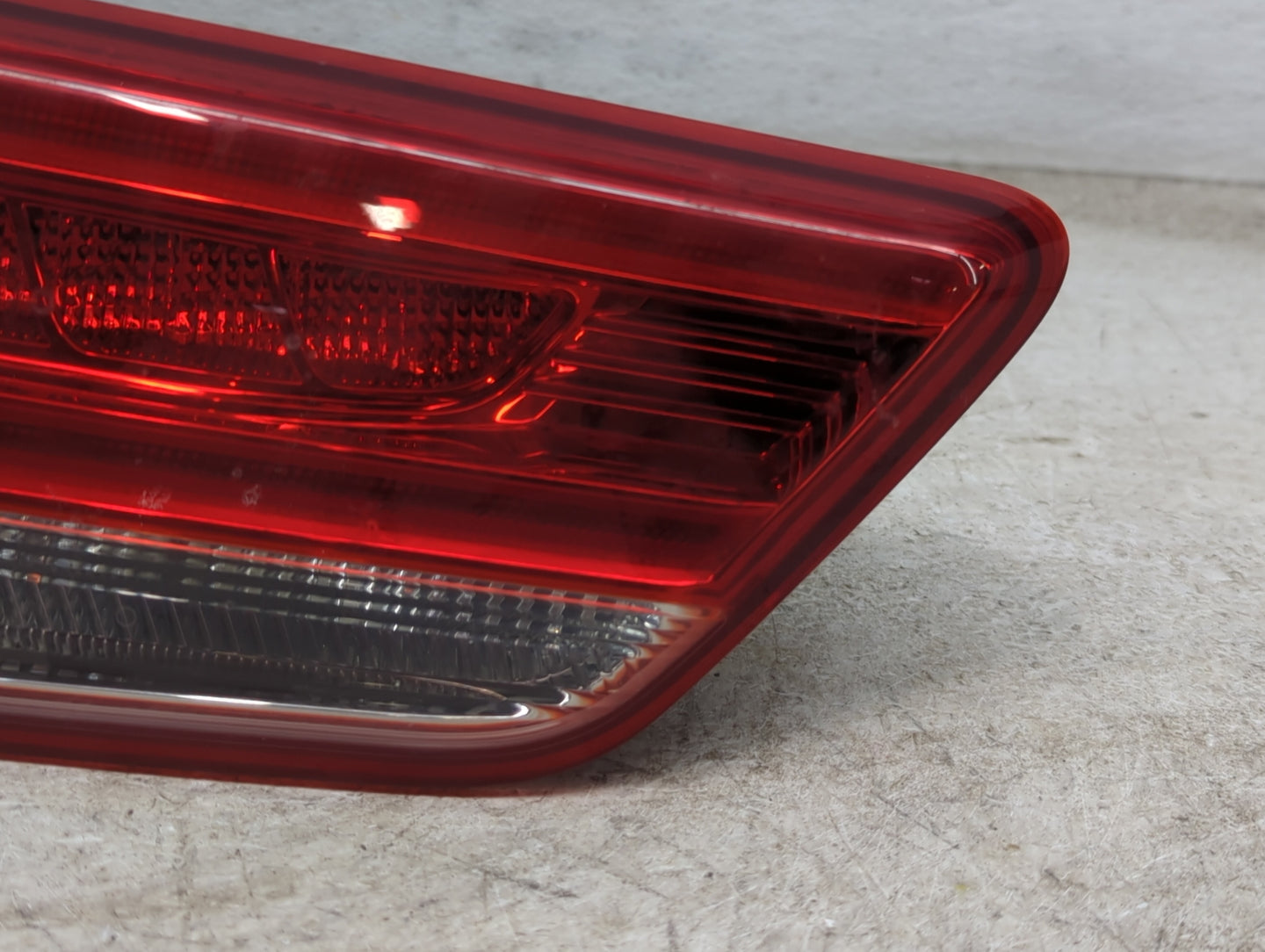 2016-2019 Kia Optima Tail Light Assembly Driver Left OEM P/N:92403-D4 Fits Fits 2016 2017 2018 2019 OEM Used Auto Parts - Oe