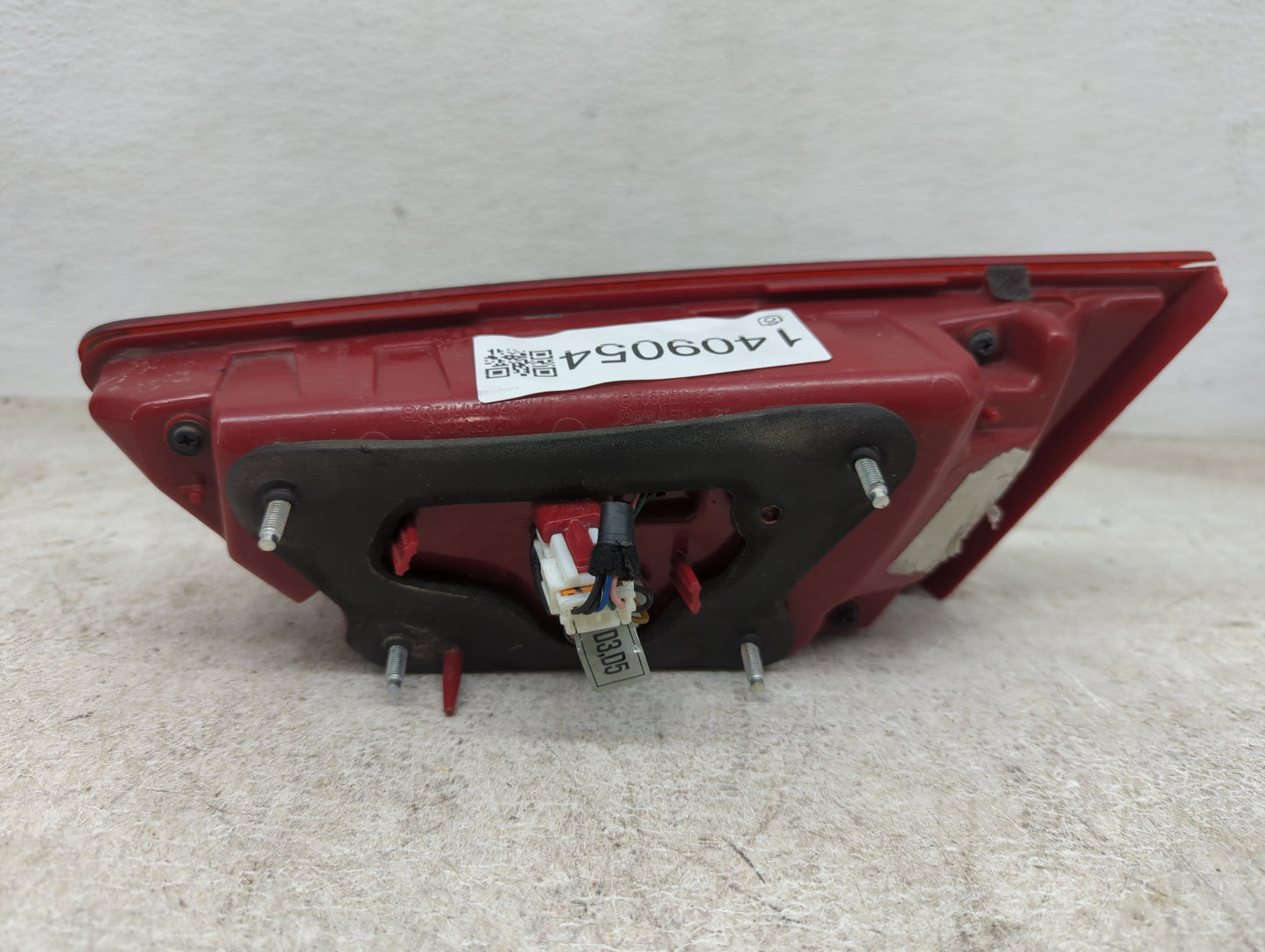 2016-2019 Kia Optima Tail Light Assembly Driver Left OEM P/N:92403-D4 Fits Fits 2016 2017 2018 2019 OEM Used Auto Parts - Oe