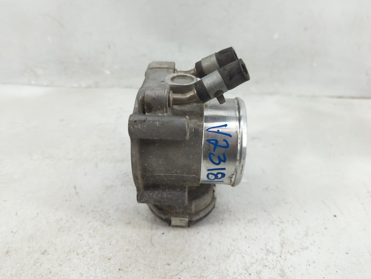 2016-2020 Kia Optima Throttle Body P/N:35100-SG610 Fits Fits 2015 2016 2017 2018 2019 2020 2021 OEM Used Auto Parts - Oemuse