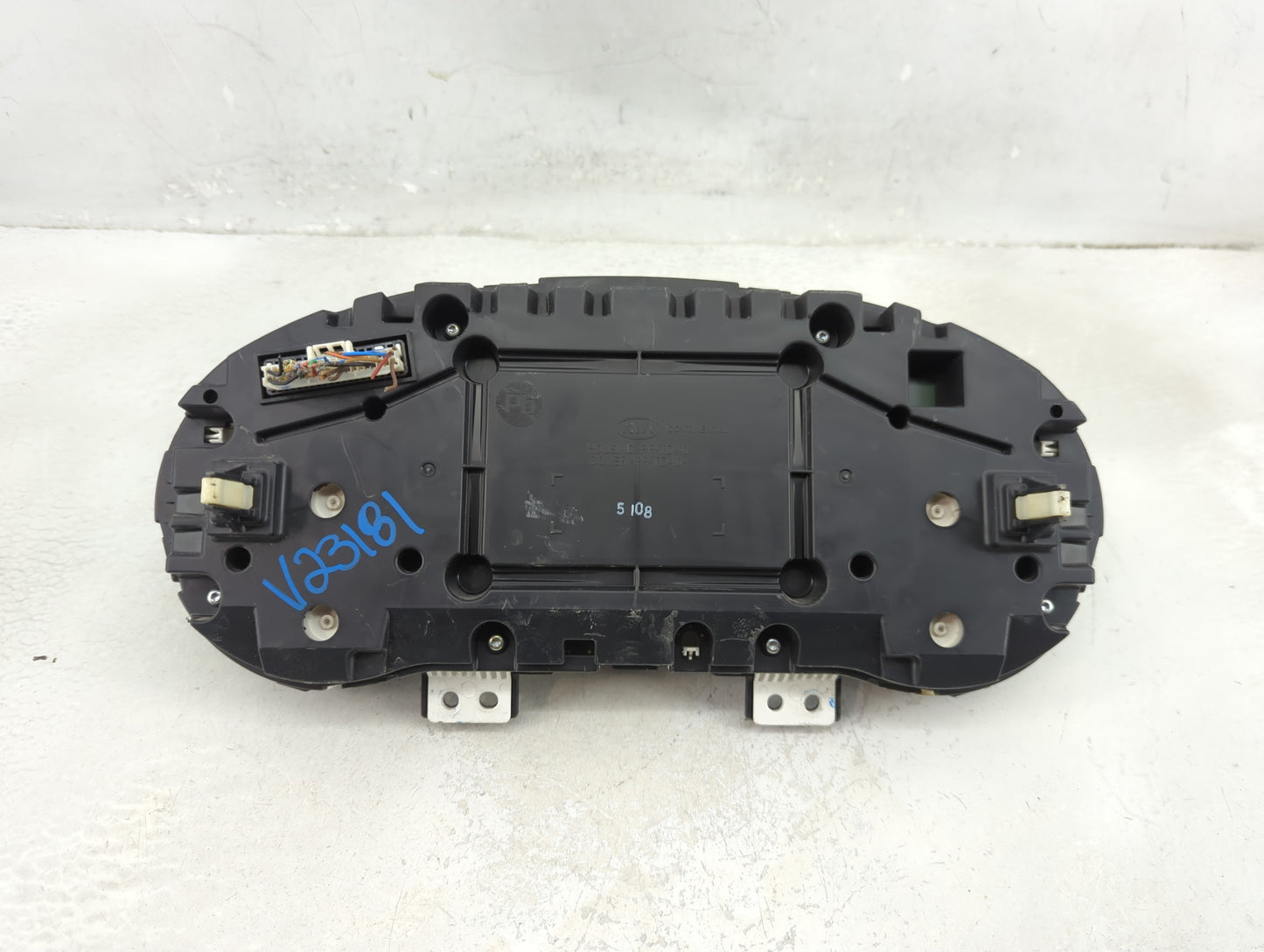2016-2018 Kia Optima Instrument Cluster Speedometer Gauges Miles: Fits Fits 2016 2017 2018 OEM Used Auto Parts - Oemusedauto