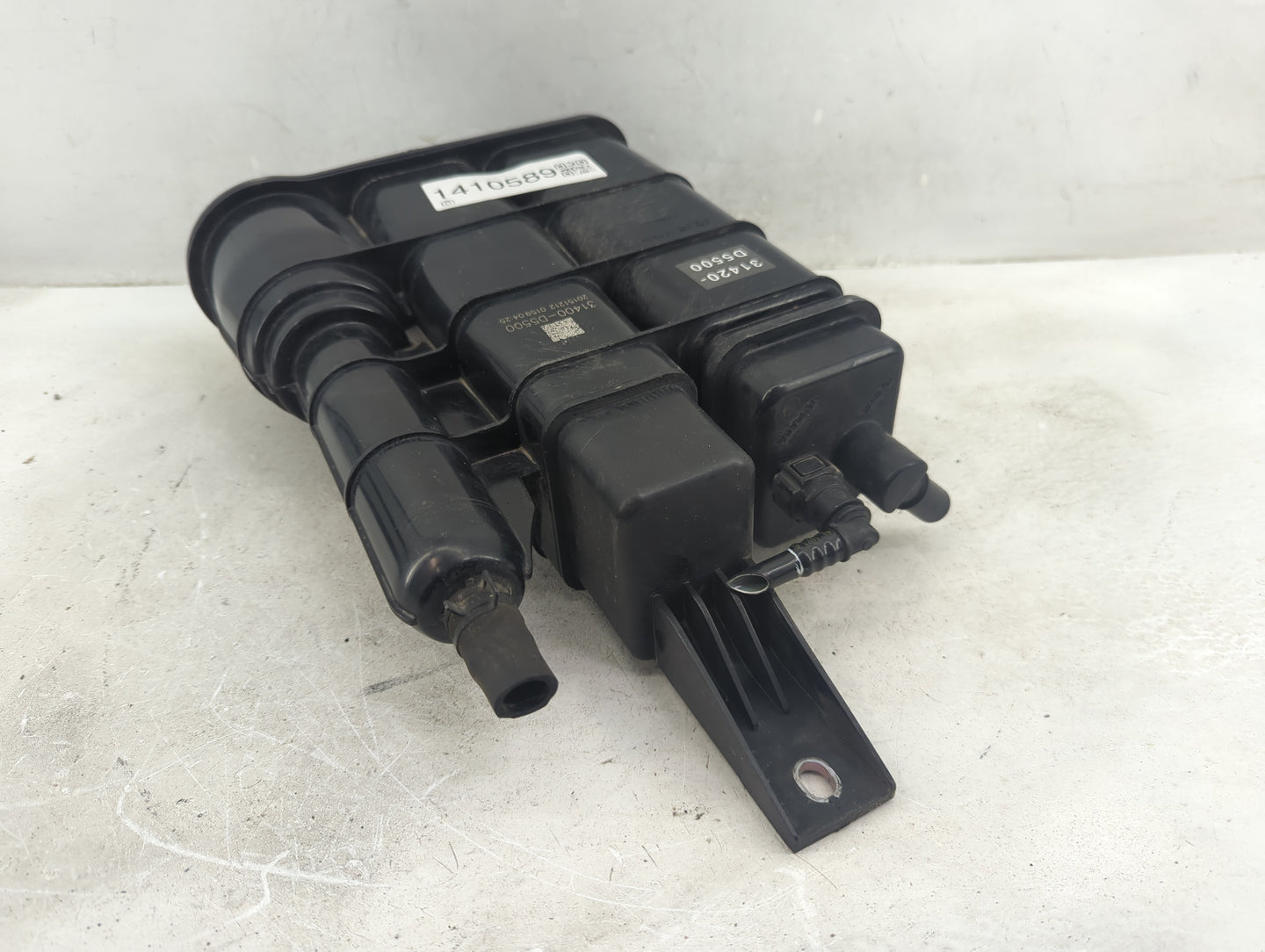 2016 Kia Optima Fuel Vapor Charcoal Canister 1410589 - Oemusedautoparts1.com