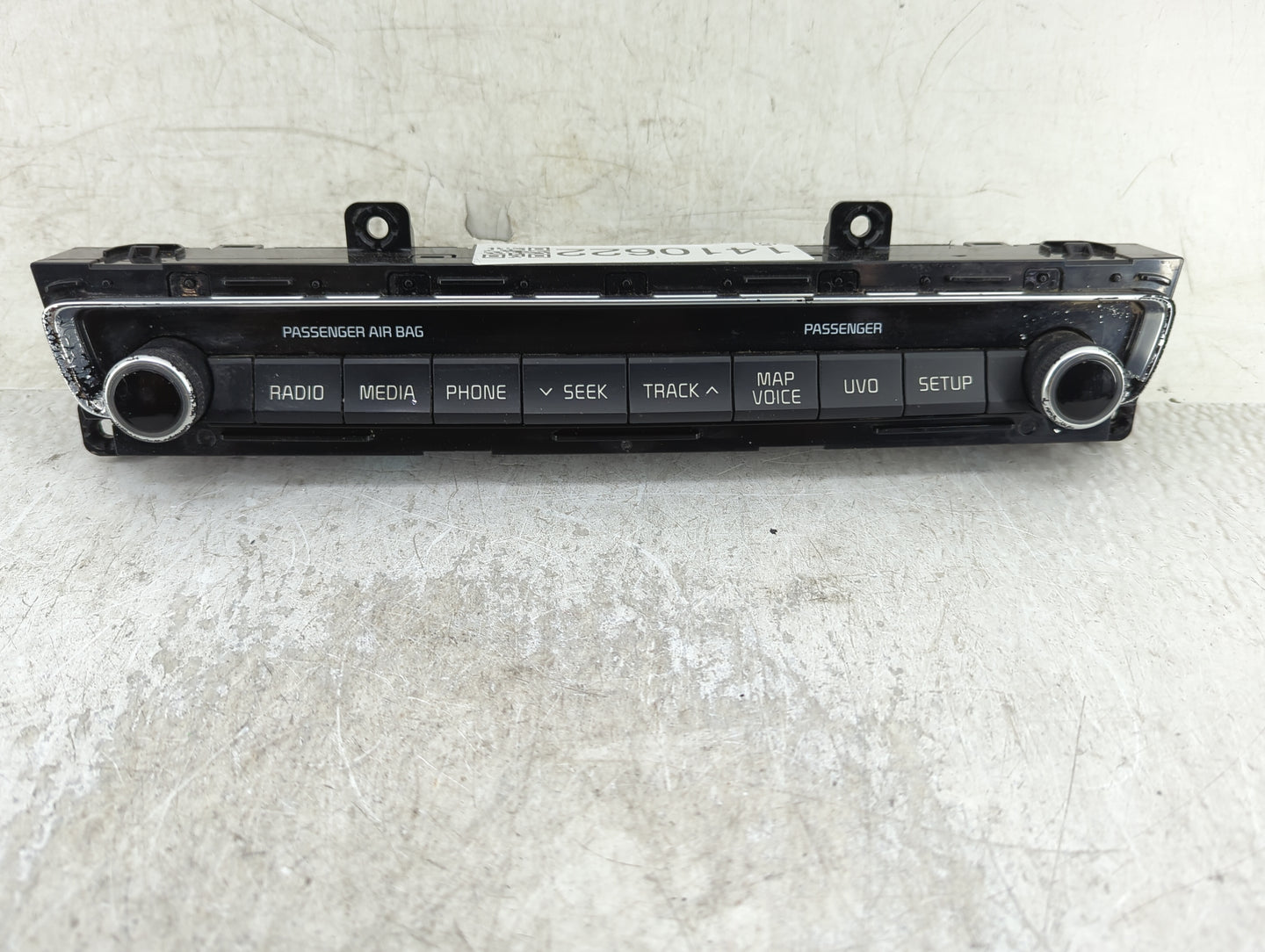 2016-2019 Kia Optima Radio AM FM Cd Player Receiver Replacement P/N:96540D5400 Fits Fits 2016 2017 2018 2019 OEM Used Auto P