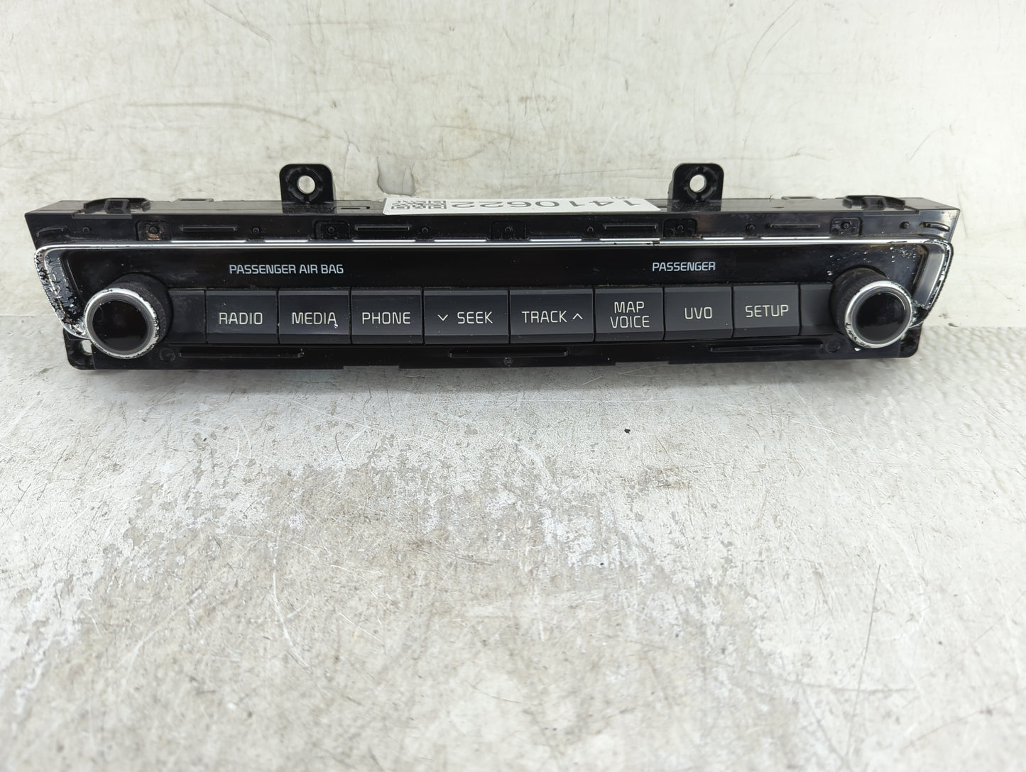 2016-2019 Kia Optima Radio AM FM Cd Player Receiver Replacement P/N:96540D5400 Fits Fits 2016 2017 2018 2019 OEM Used Auto P