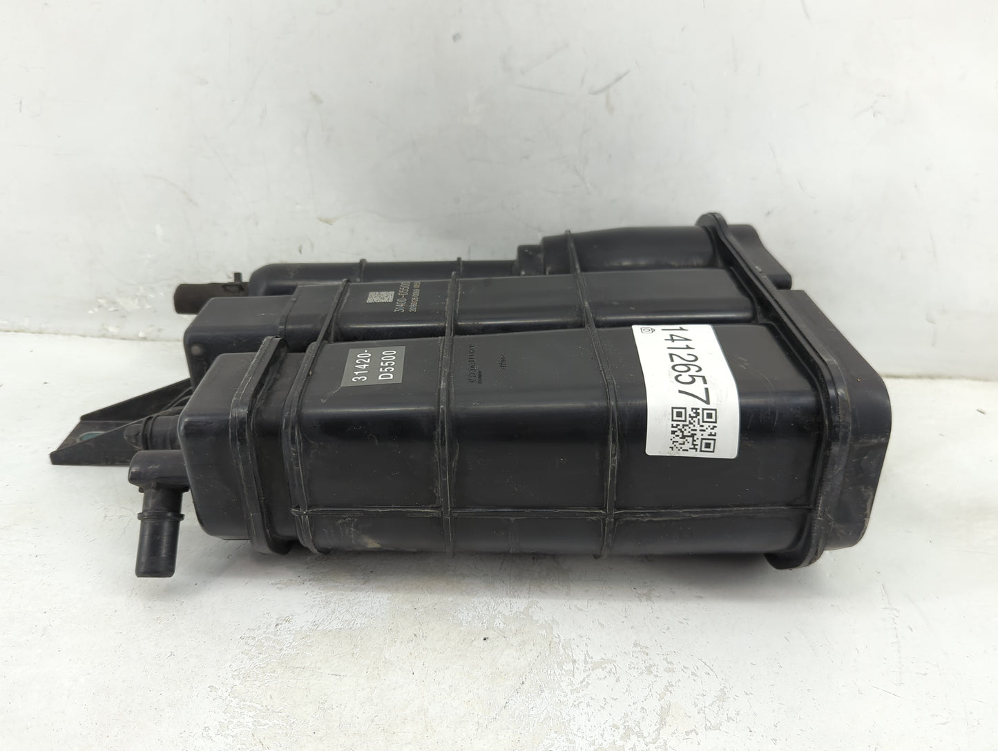 2016 Kia Optima Fuel Vapor Charcoal Canister 1412657 - Oemusedautoparts1.com