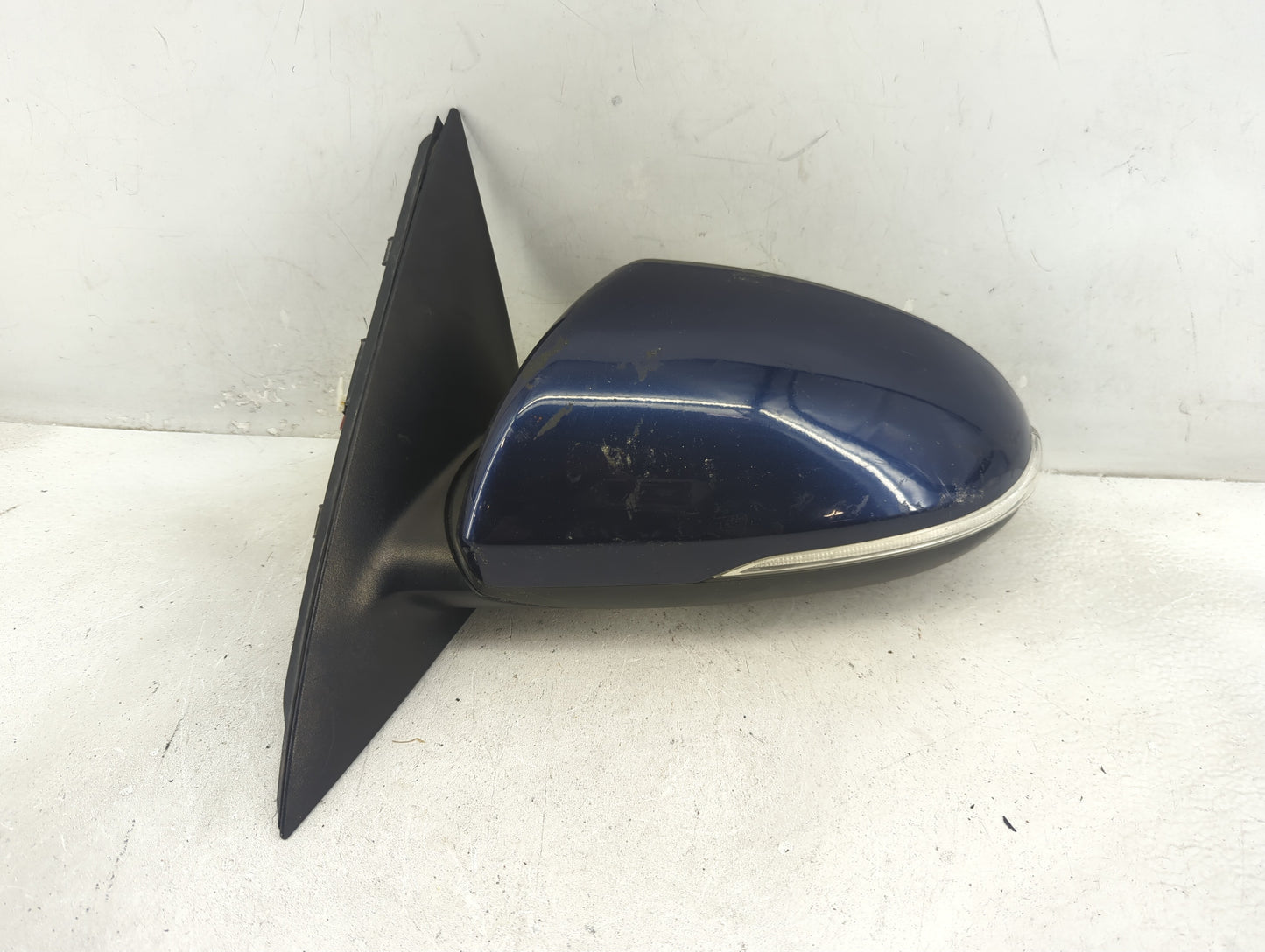 2016-2020 Kia Optima Driver Side View Mirror - Left Door Mirror OEM Used - Oemusedautoparts1.com