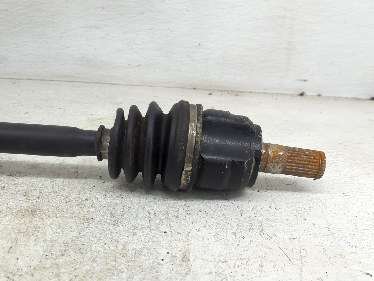 2016-2020 Kia Optima Axle Shaft Front Driver Cv C/v - Oemusedautoparts1.com