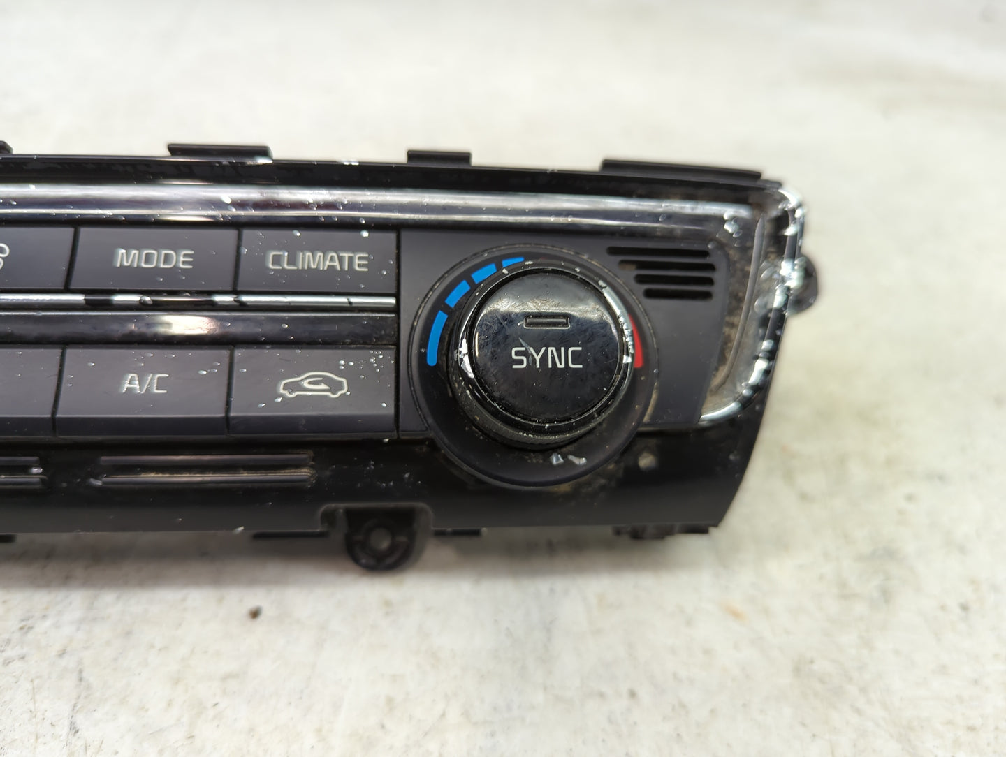 2016-2018 Kia Optima Climate Control Module Temperature AC/Heater Replacement P/N:97250-D5701 Fits Fits 2016 2017 2018 OEM U