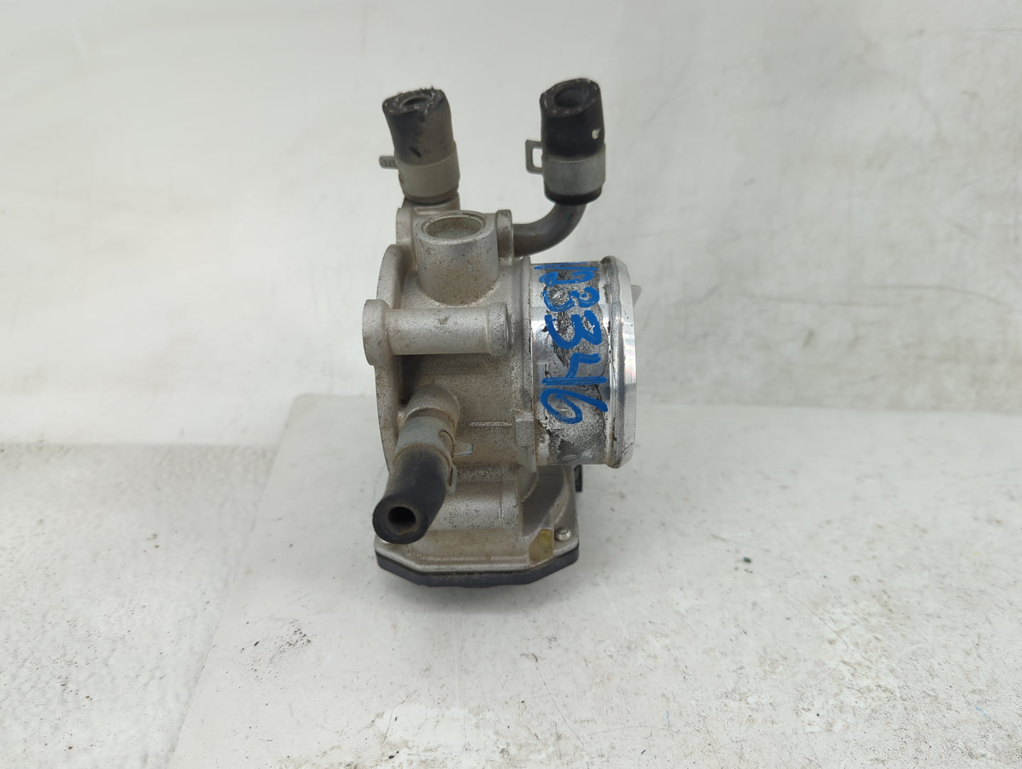2016-2020 Kia Optima Throttle Body P/N:35100-2B340 Fits Fits 2015 2016 2017 2018 2019 2020 2021 2022 OEM Used Auto Parts - O
