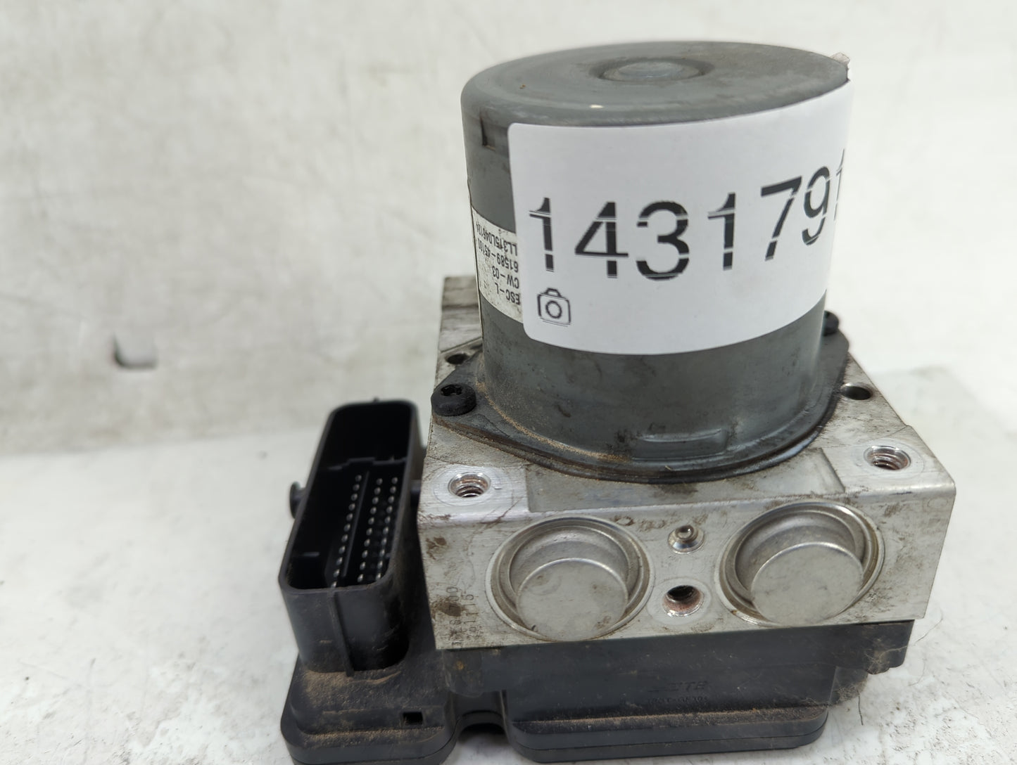 2016-2018 Kia Optima ABS Pump Control Module Replacement P/N:58900-D5010 Fits Fits 2016 2017 2018 OEM Used Auto Parts - Oemu