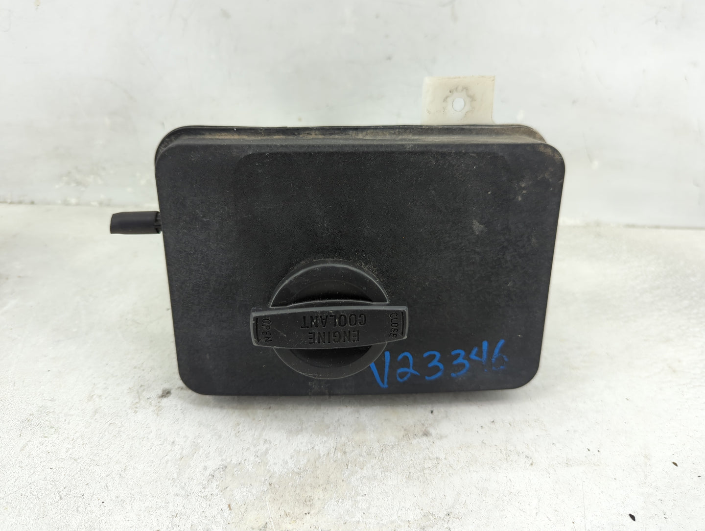2016-2020 Kia Optima Radiator Coolant Overflow Expansion Tank Bottle 1433310 - Oemusedautoparts1.com