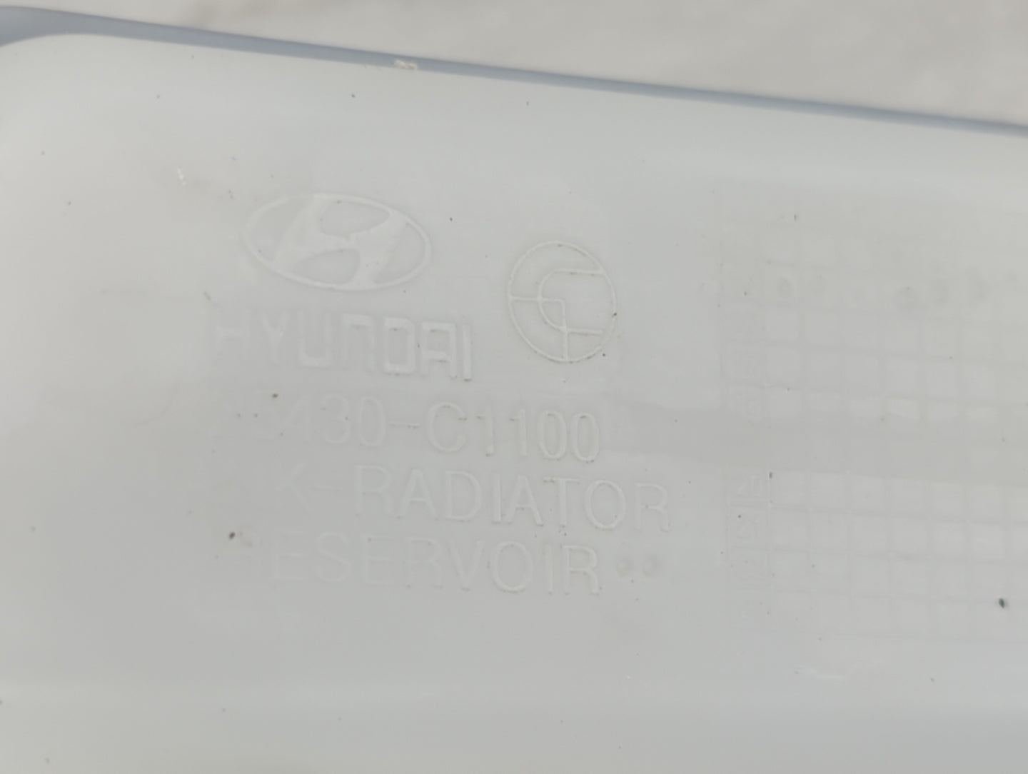 2016-2020 Kia Optima Radiator Coolant Overflow Expansion Tank Bottle 1433310 - Oemusedautoparts1.com
