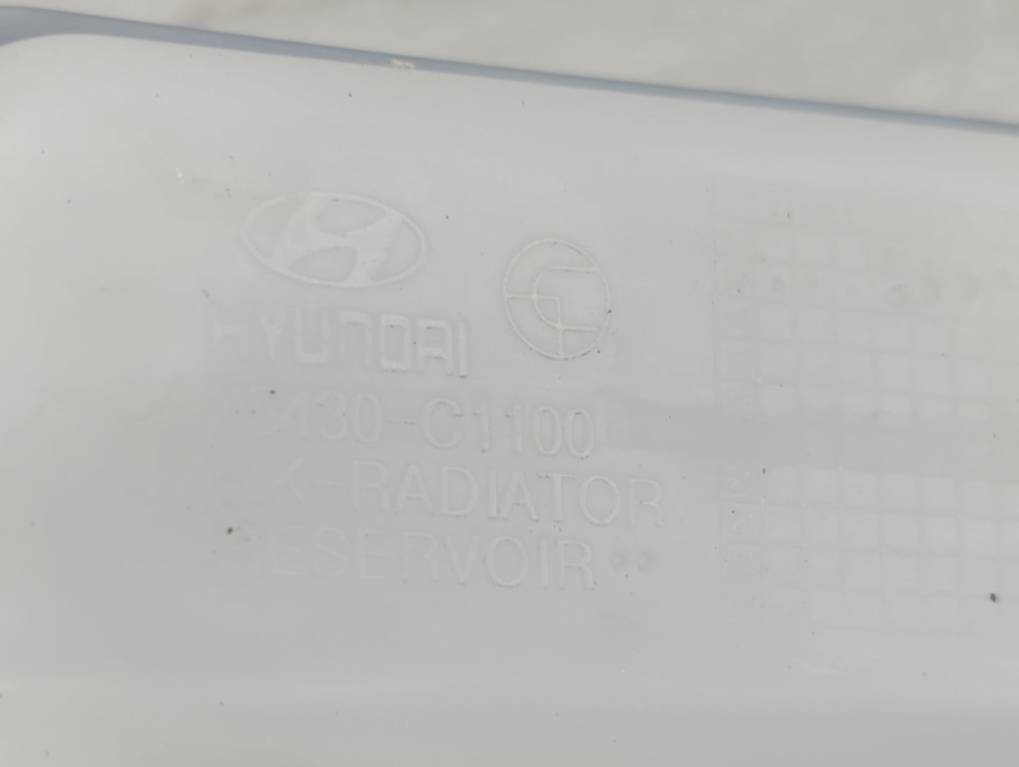 2016-2020 Kia Optima Radiator Coolant Overflow Expansion Tank Bottle 1433310 - Oemusedautoparts1.com