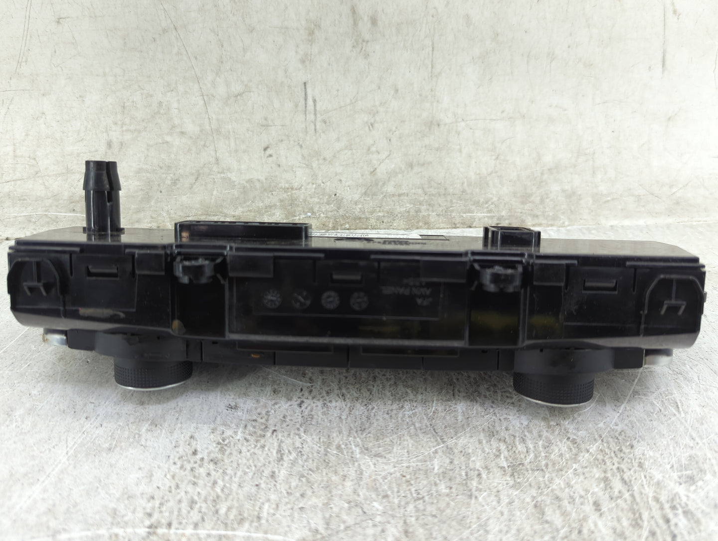 2016 Kia Optima Climate Control Module Temperature AC/Heater Replacement P/N:97250-D5701 Fits OEM Used Auto Parts - Oemuseda
